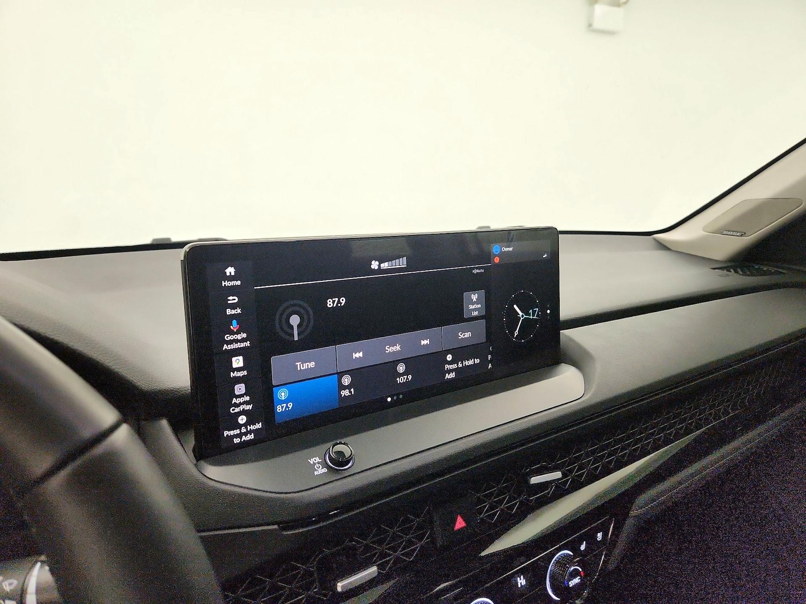 2025 Honda Accord Hybrid Touring - Photo 17