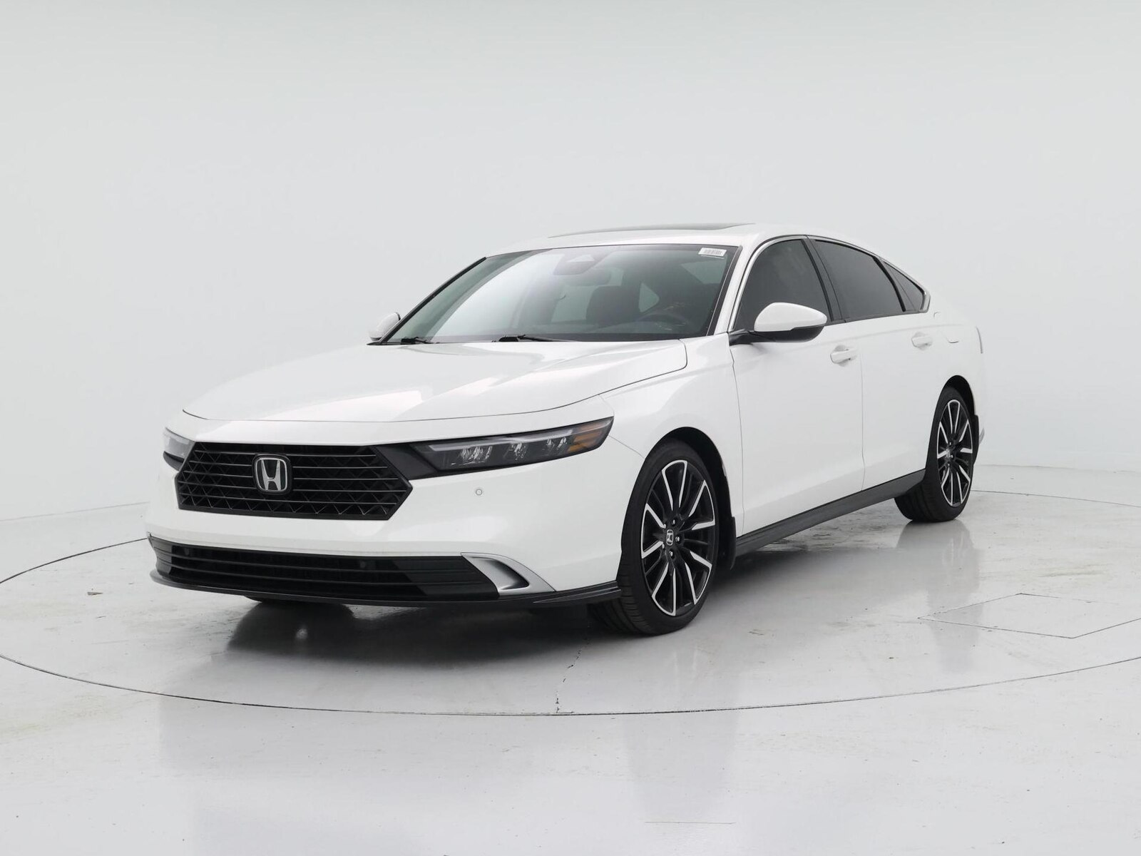 2025 Honda Accord Hybrid Touring - Photo 5