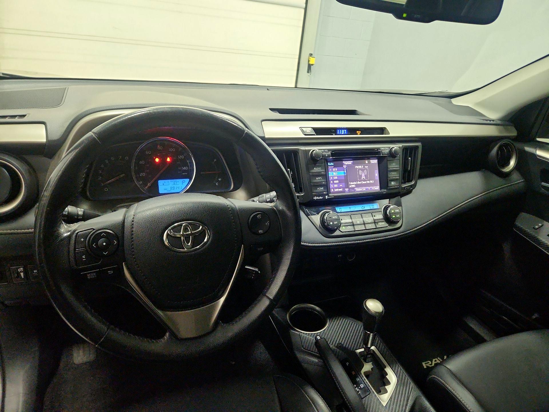 Thumbnail: 2014 Toyota RAV4 - 9