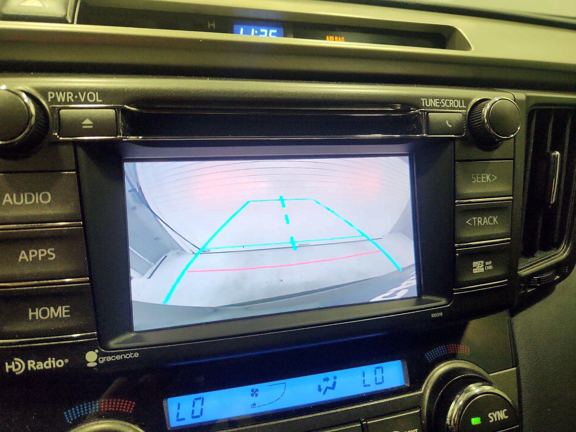 Thumbnail: 2014 Toyota RAV4 - 15