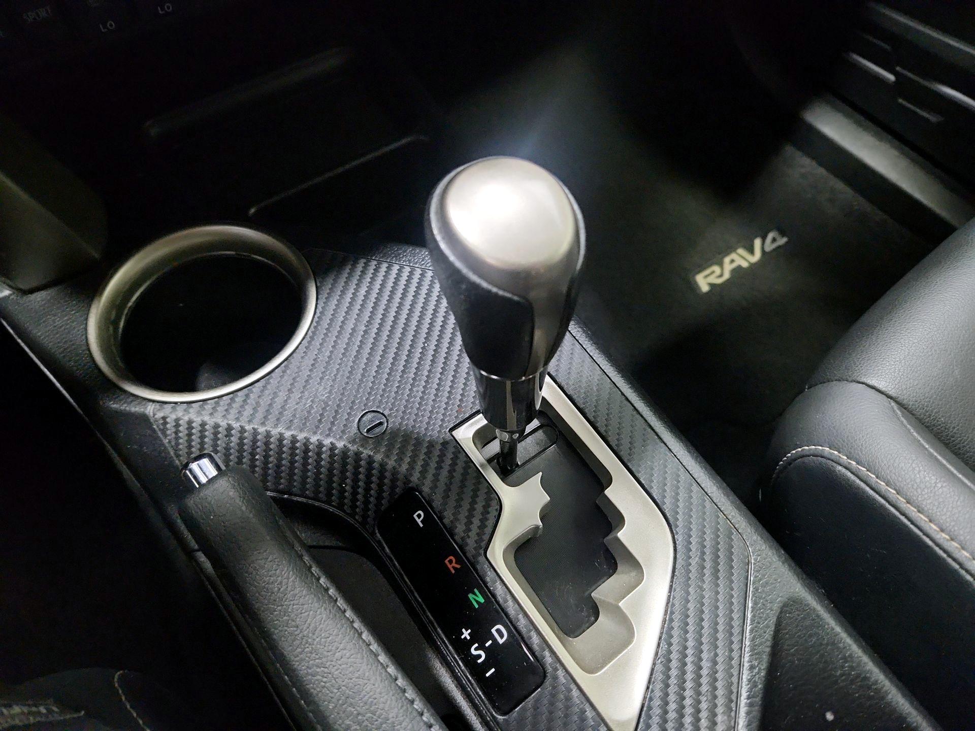 Thumbnail: 2014 Toyota RAV4 - 18