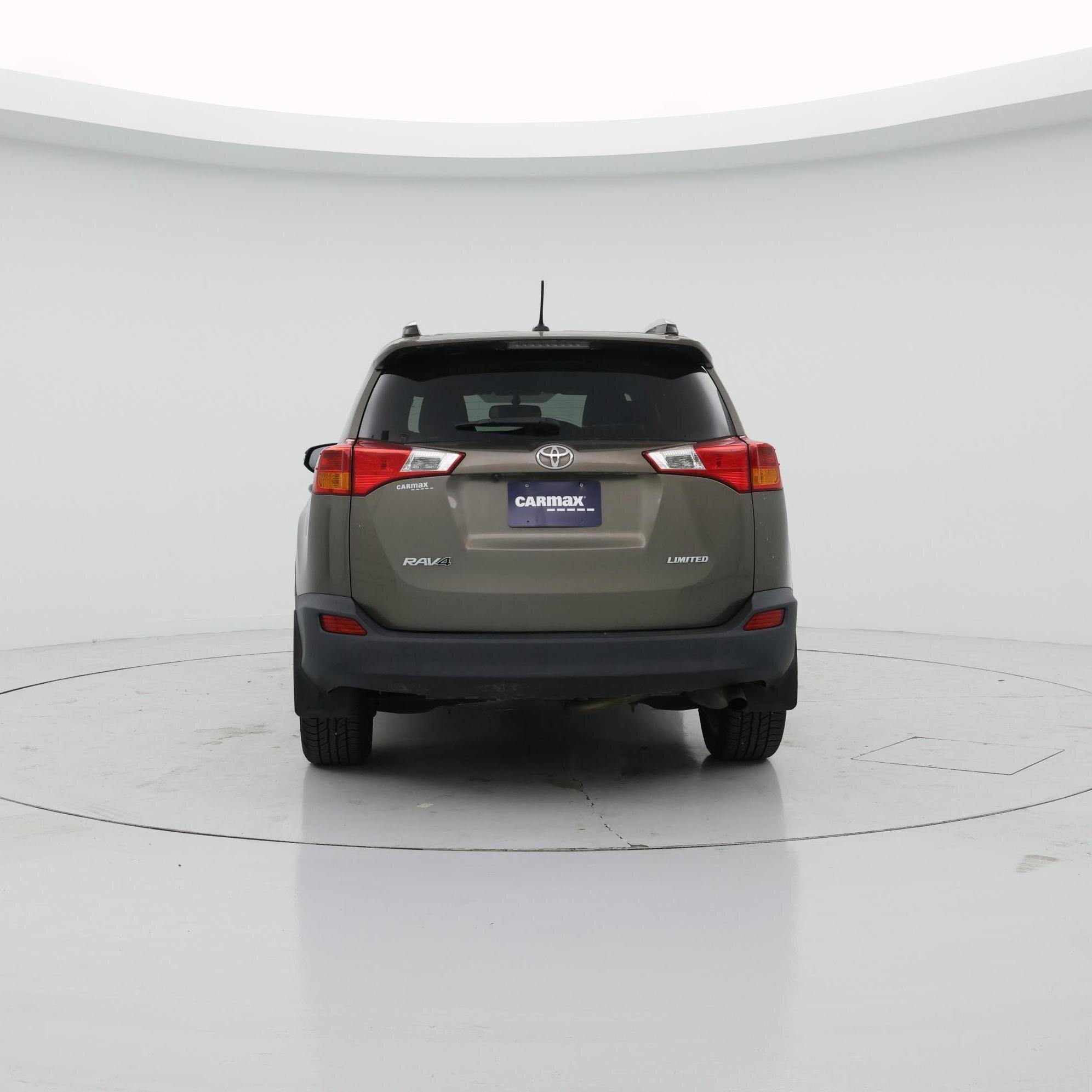 Thumbnail: 2014 Toyota RAV4 - 6