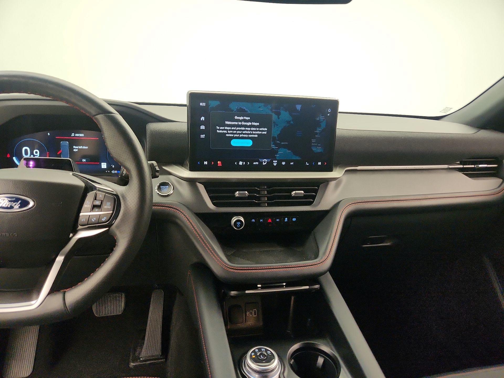 Thumbnail: 2025 Ford Explorer - 9