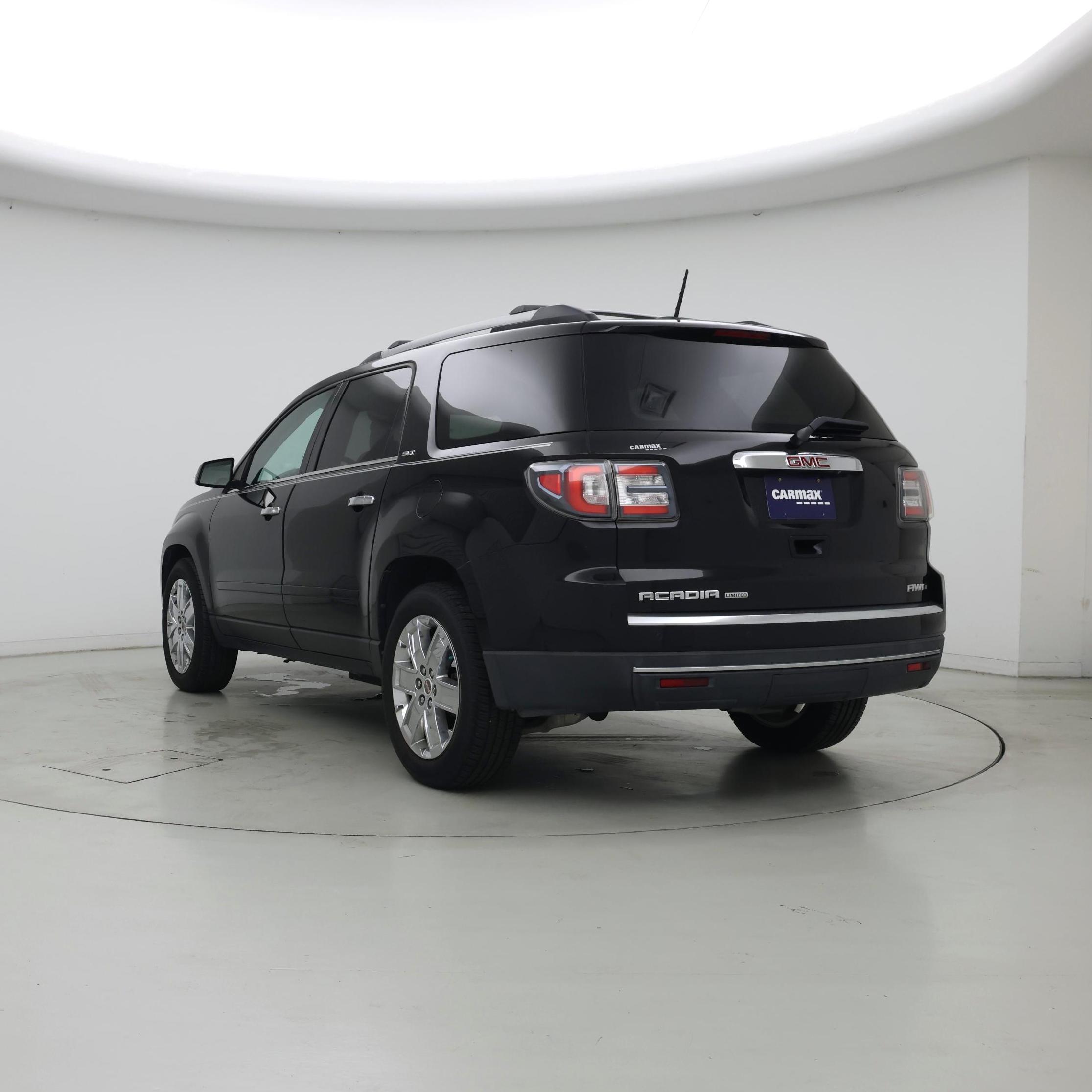 Thumbnail: 2017 GMC Acadia - 2