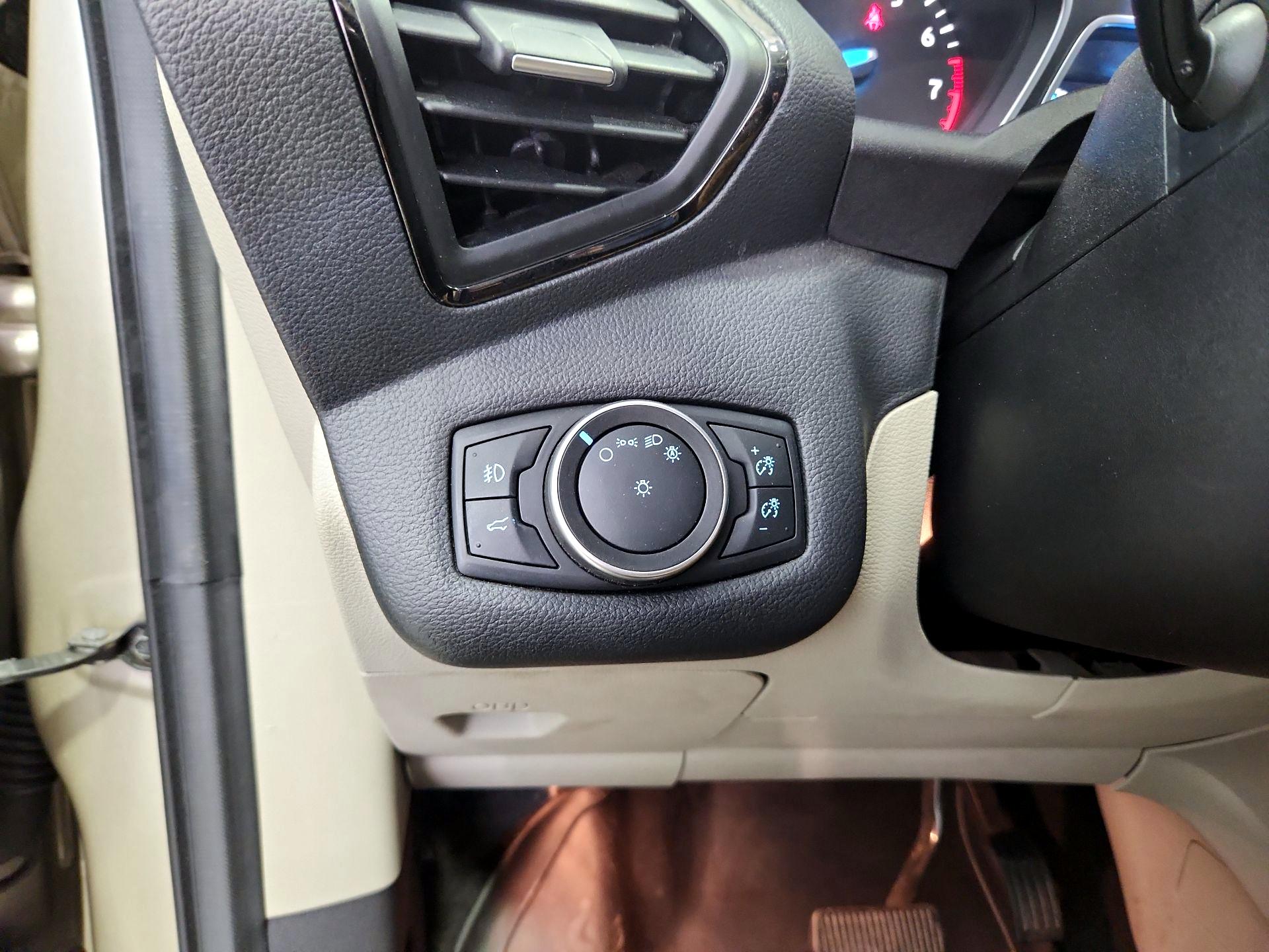 Thumbnail: 2018 Ford Escape - 13