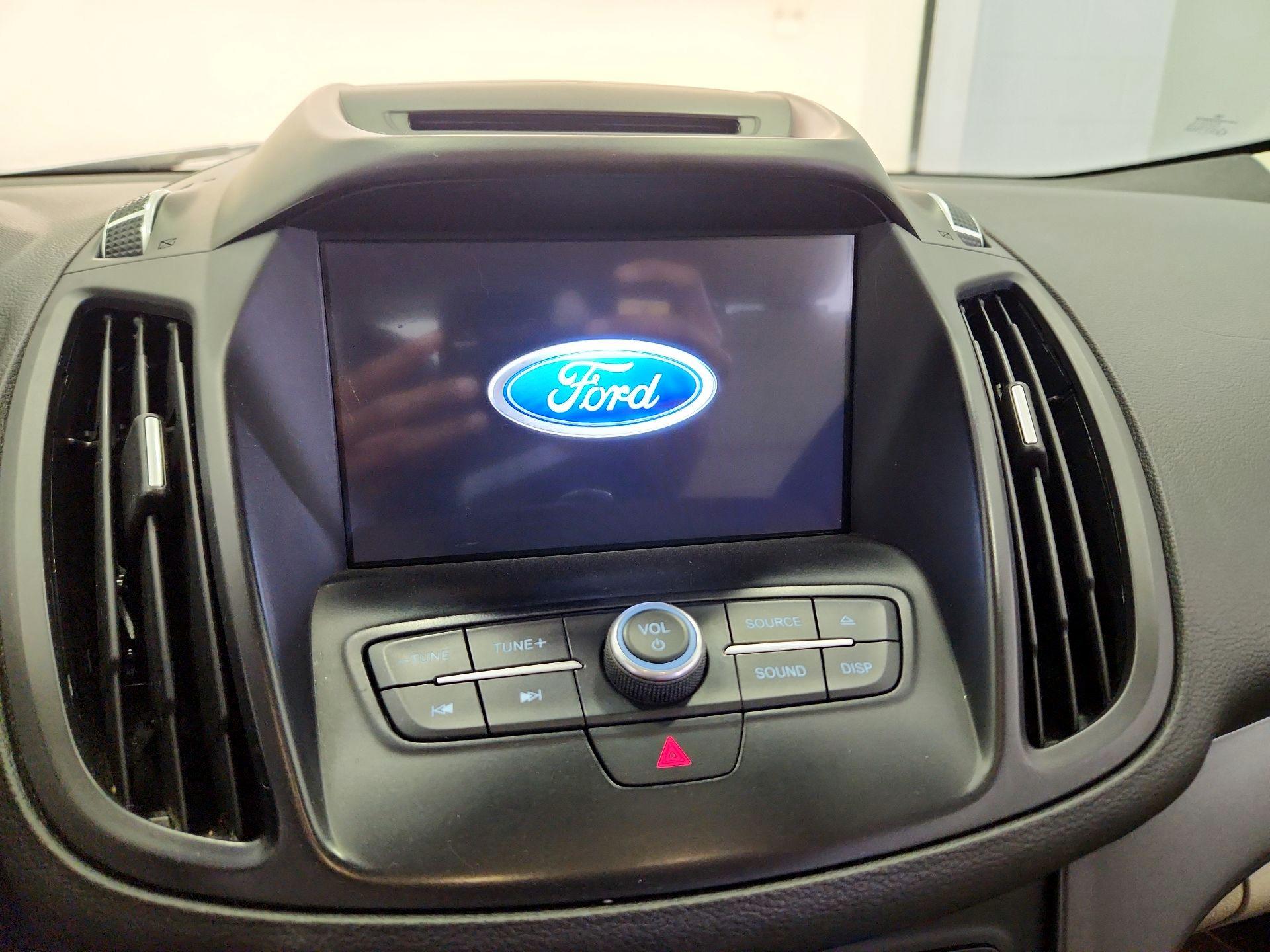 Thumbnail: 2018 Ford Escape - 15