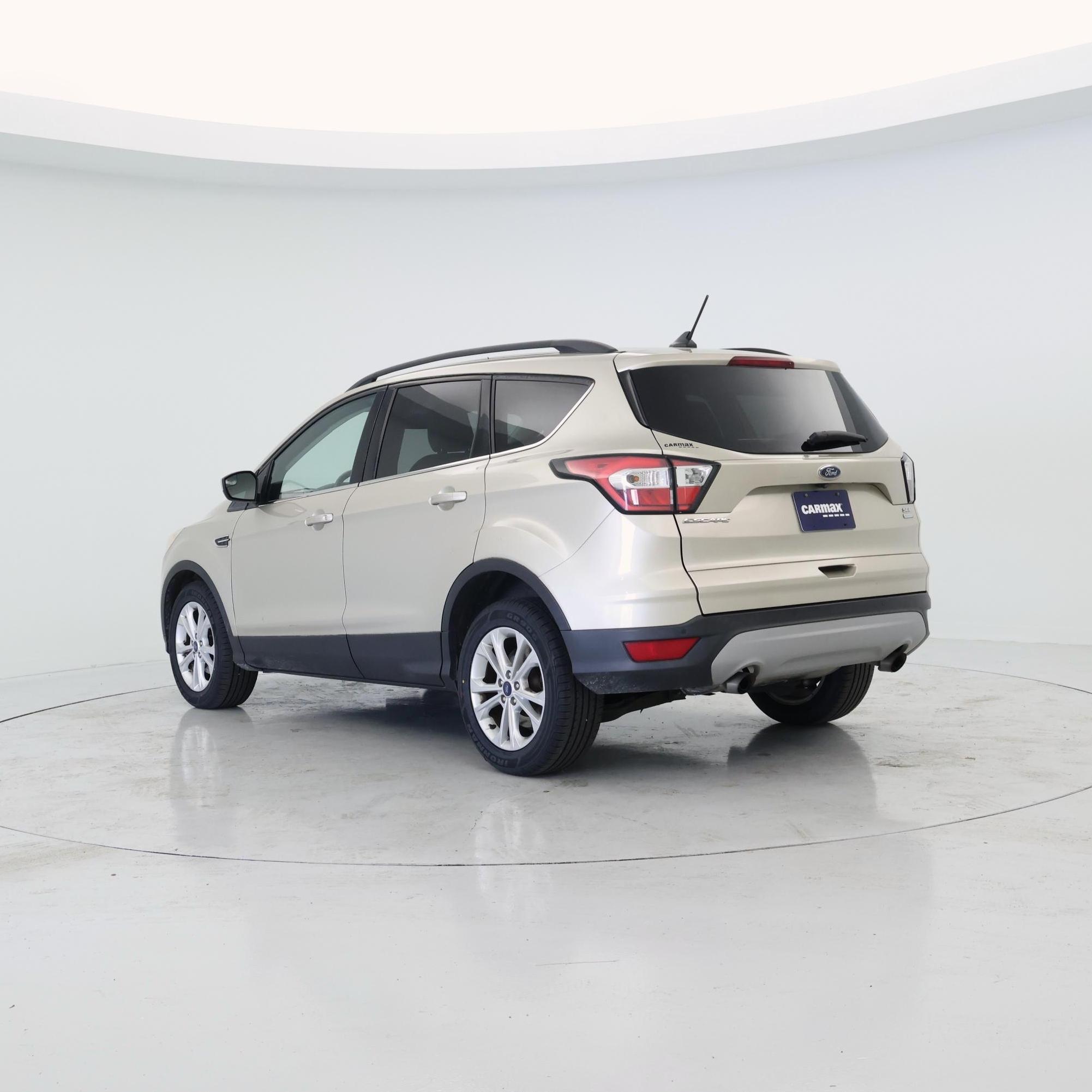 Thumbnail: 2018 Ford Escape - 2