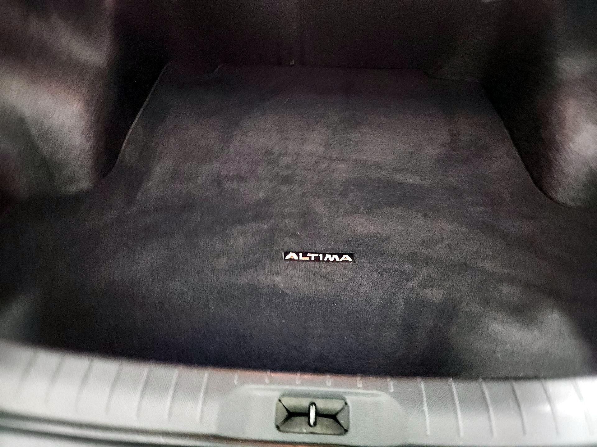 Thumbnail: 2023 Nissan Altima - 20