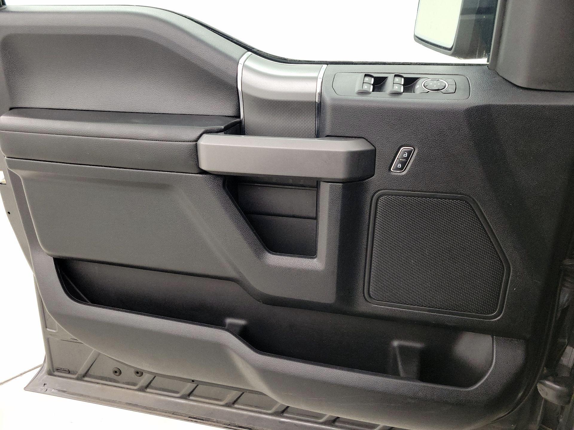 Thumbnail: 2017 Ford F-150 - 12