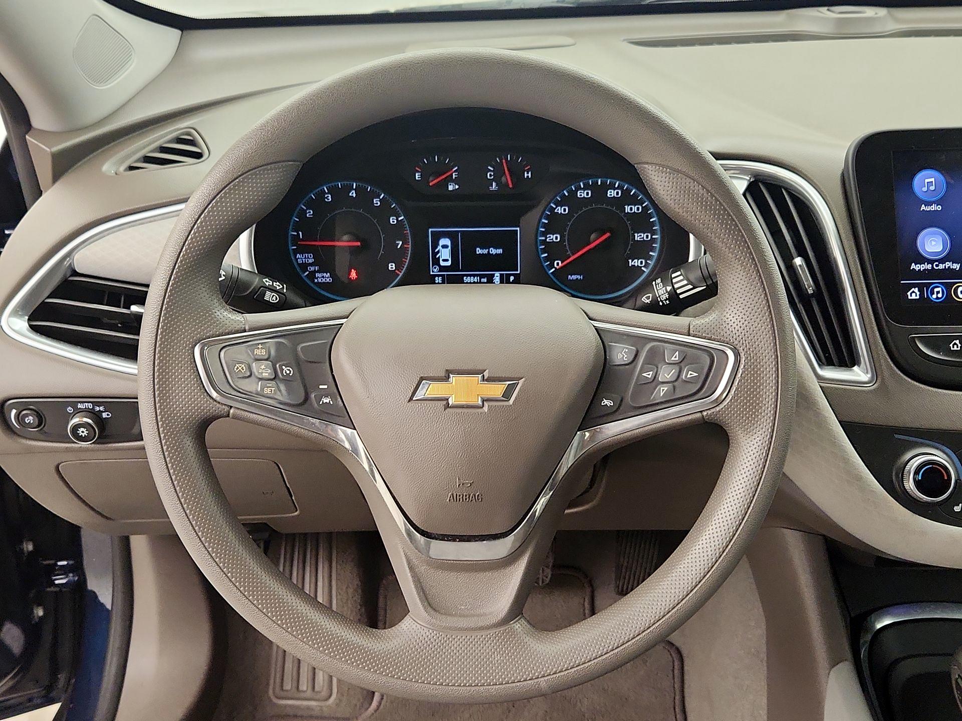 Thumbnail: 2021 Chevrolet Malibu - 10