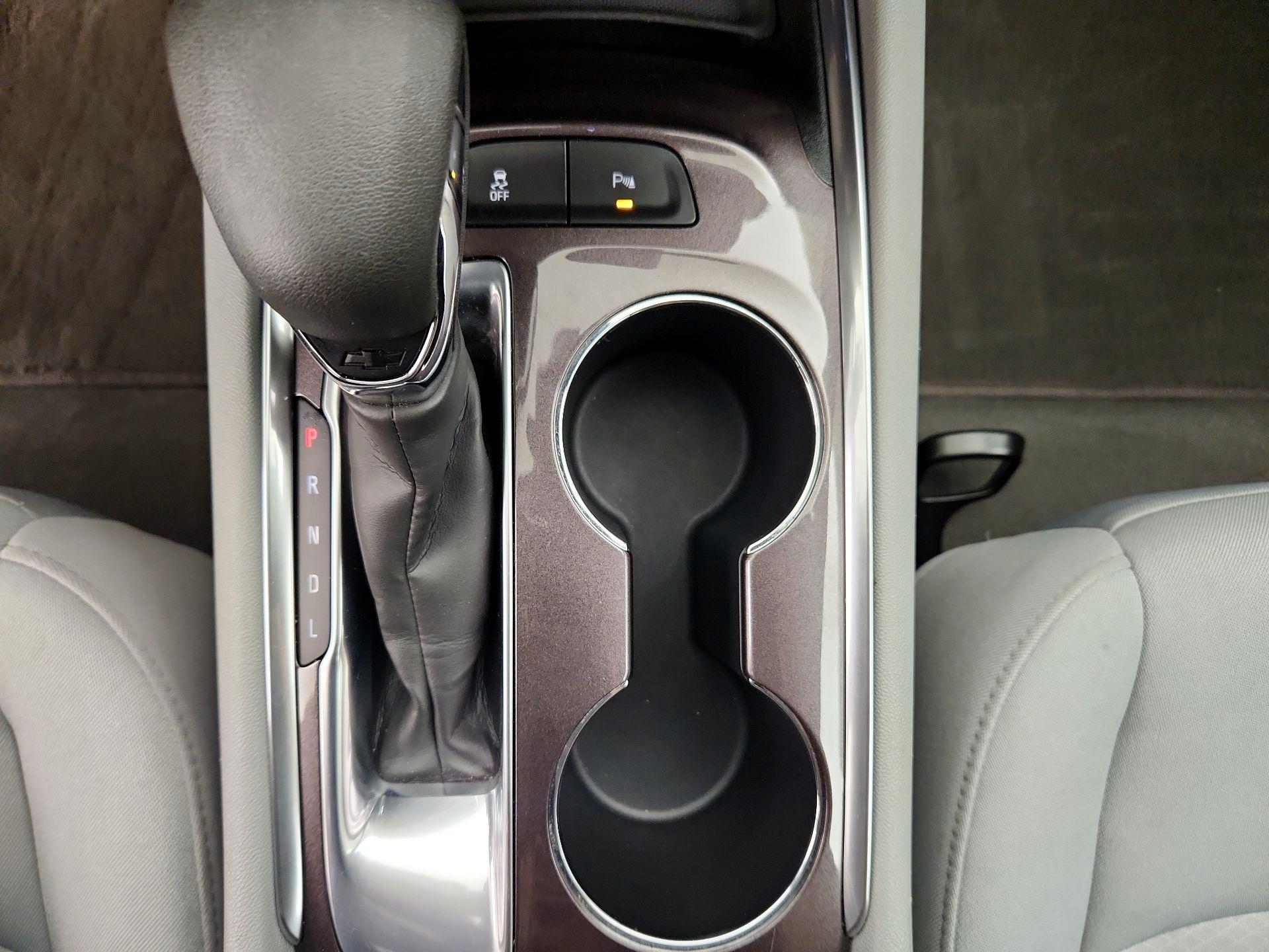 Thumbnail: 2021 Chevrolet Malibu - 17