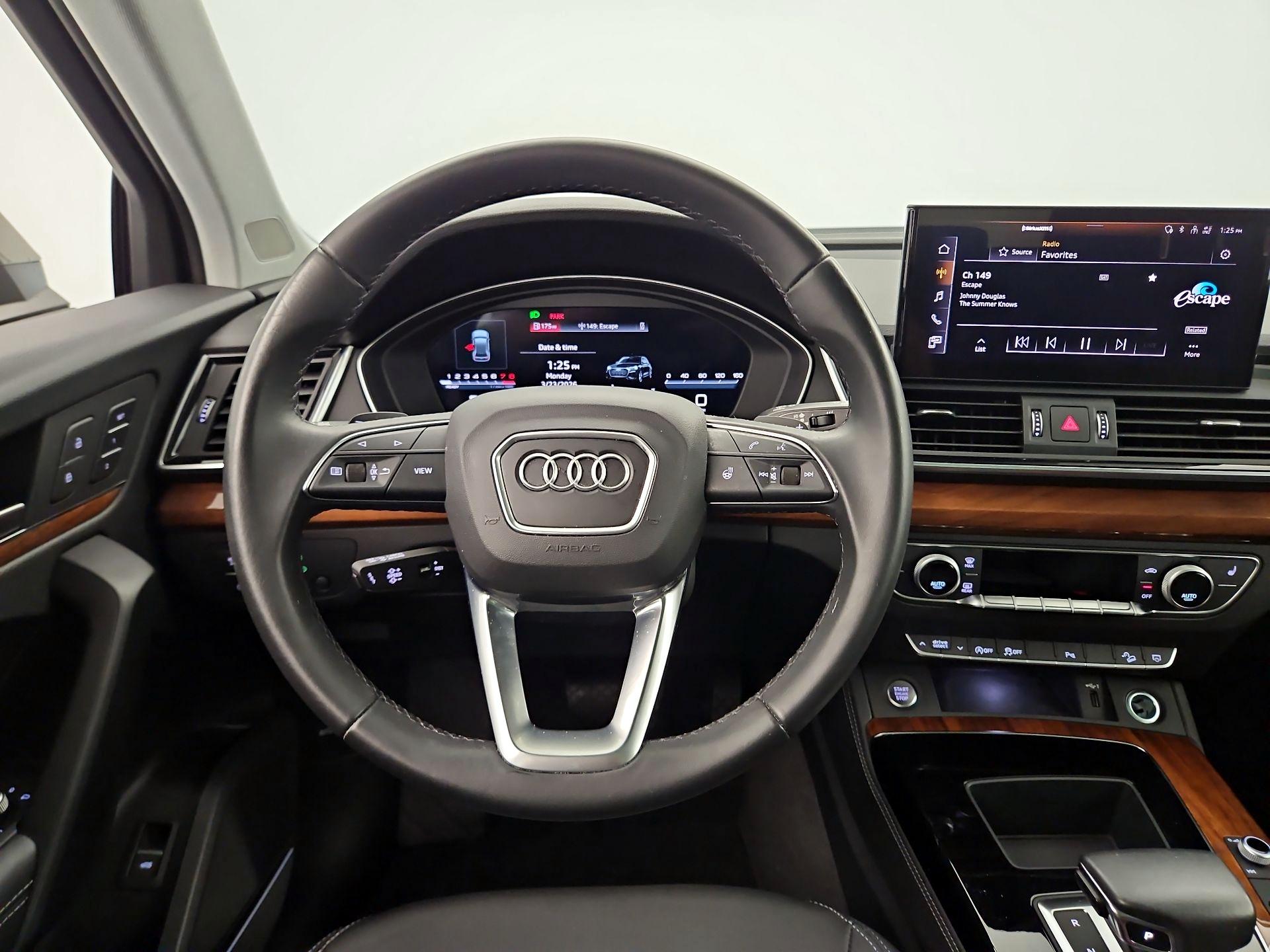 Thumbnail: 2023 Audi Q5 - 10