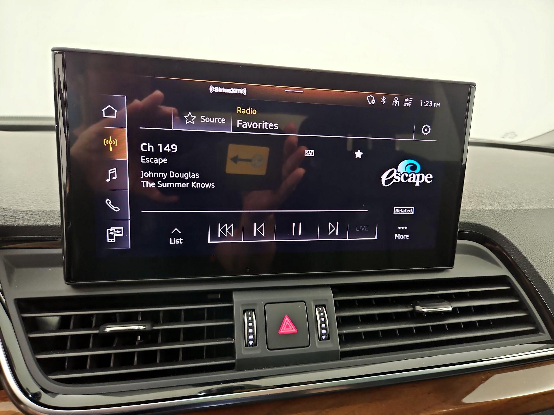 Thumbnail: 2023 Audi Q5 - 15