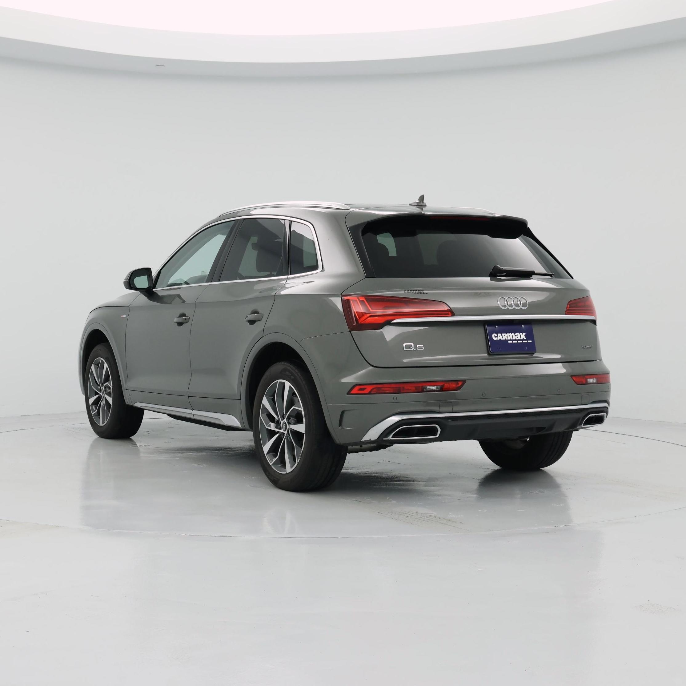 Thumbnail: 2023 Audi Q5 - 2