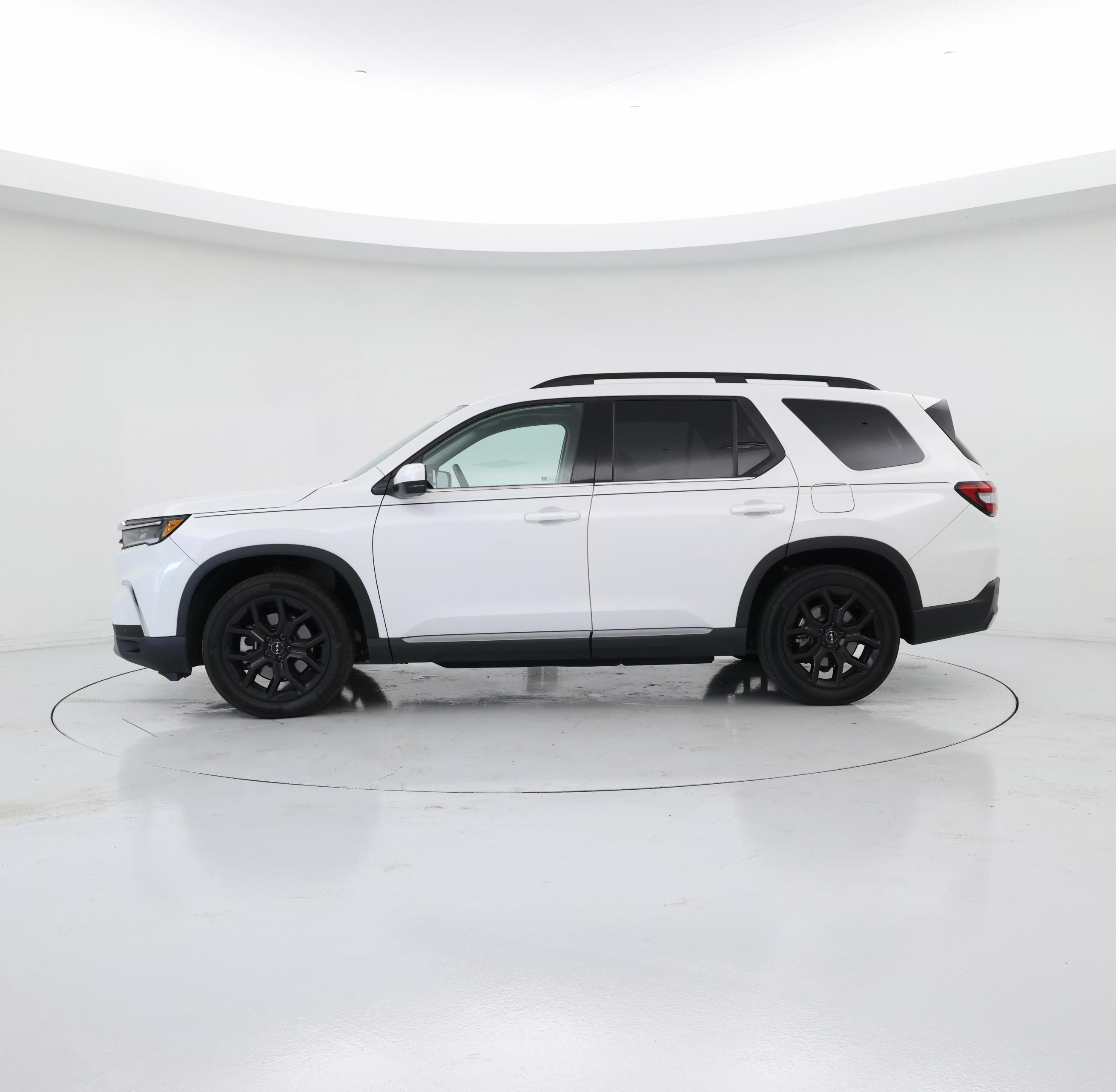 Thumbnail: 2025 Honda Pilot - 3