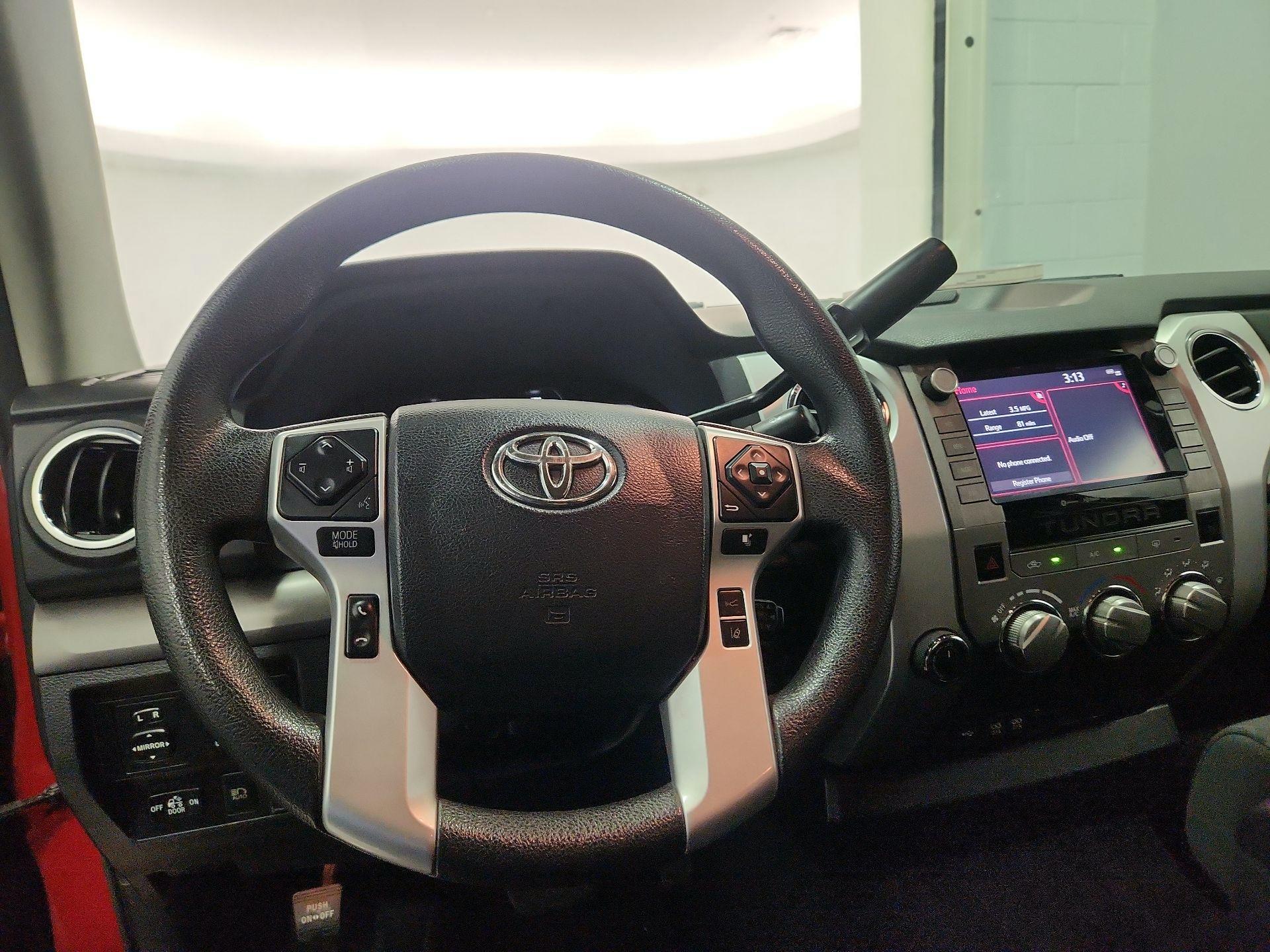 Thumbnail: 2020 Toyota Tundra - 10