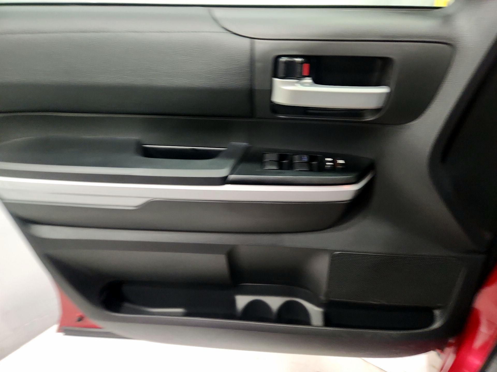 Thumbnail: 2020 Toyota Tundra - 12