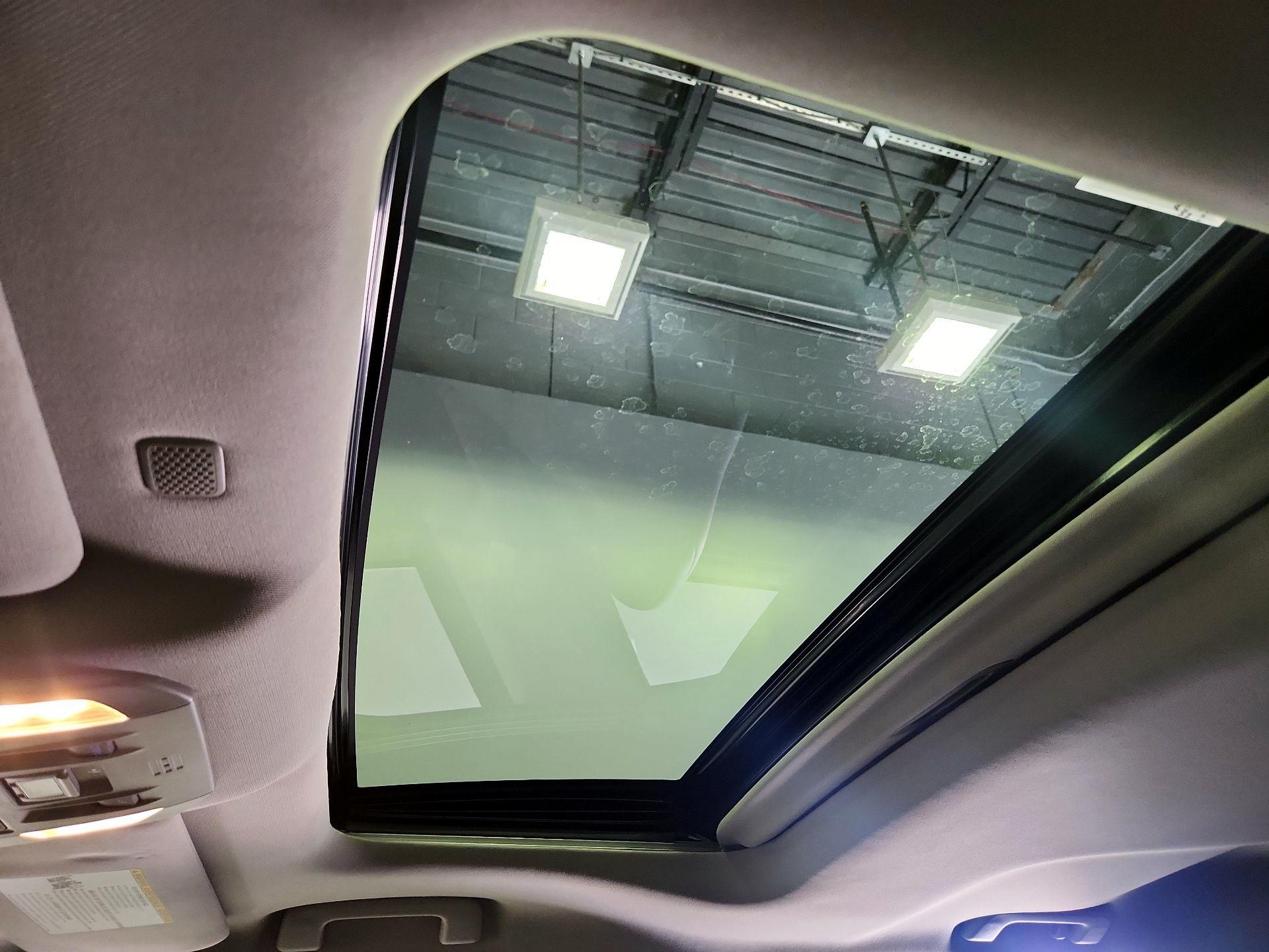 Thumbnail: 2022 Toyota Highlander - 20