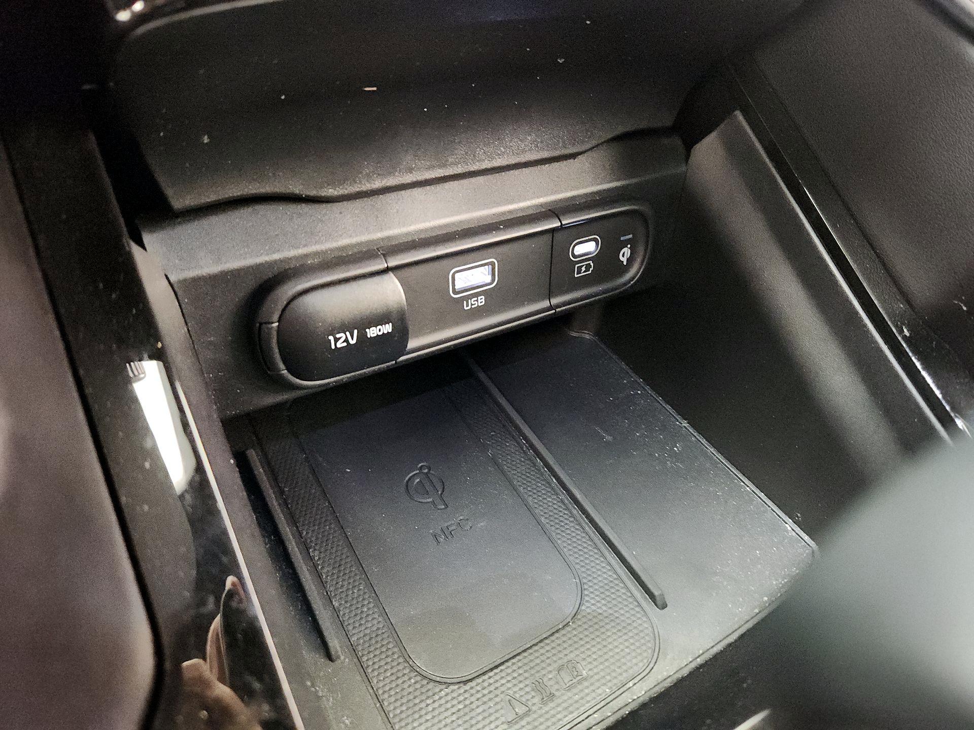 Thumbnail: 2024 Kia Telluride - 19