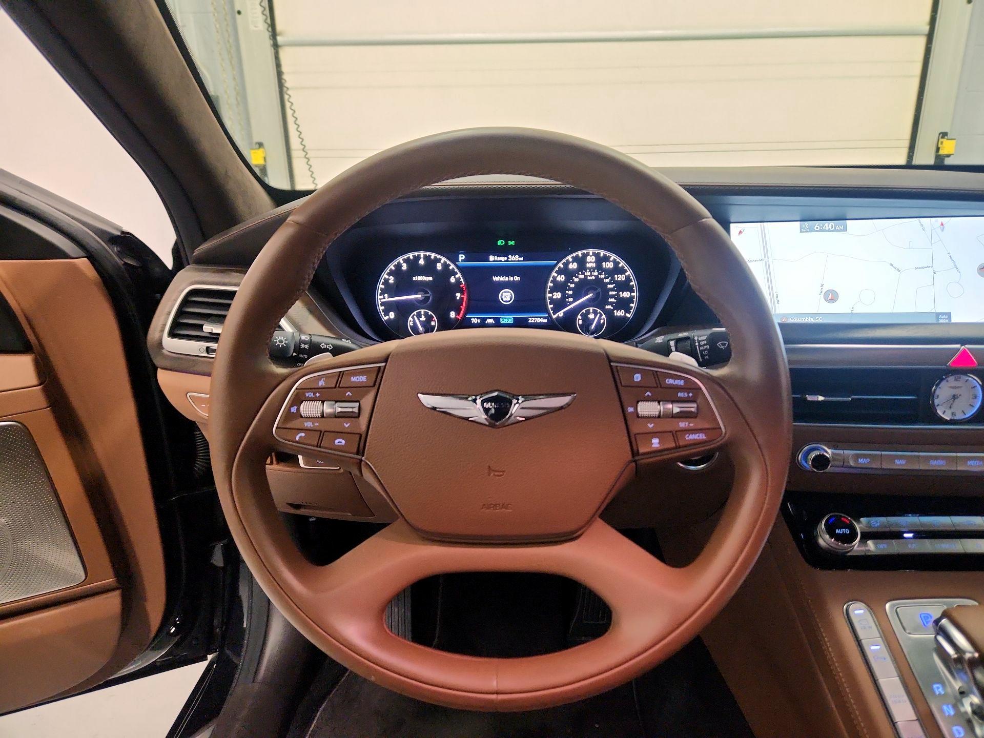 Thumbnail: 2021 Genesis G90 - 10