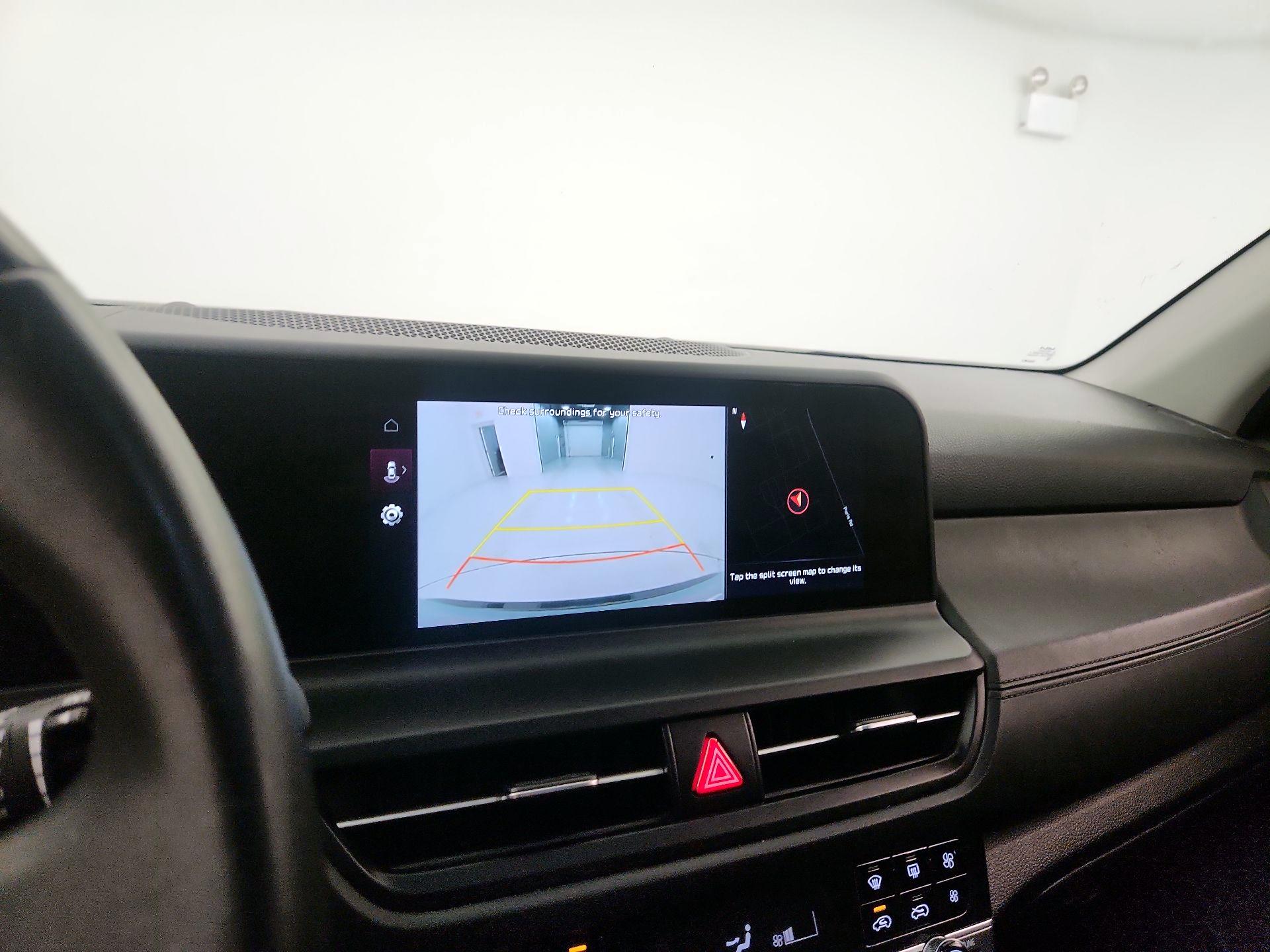 Thumbnail: 2024 Kia Seltos - 15