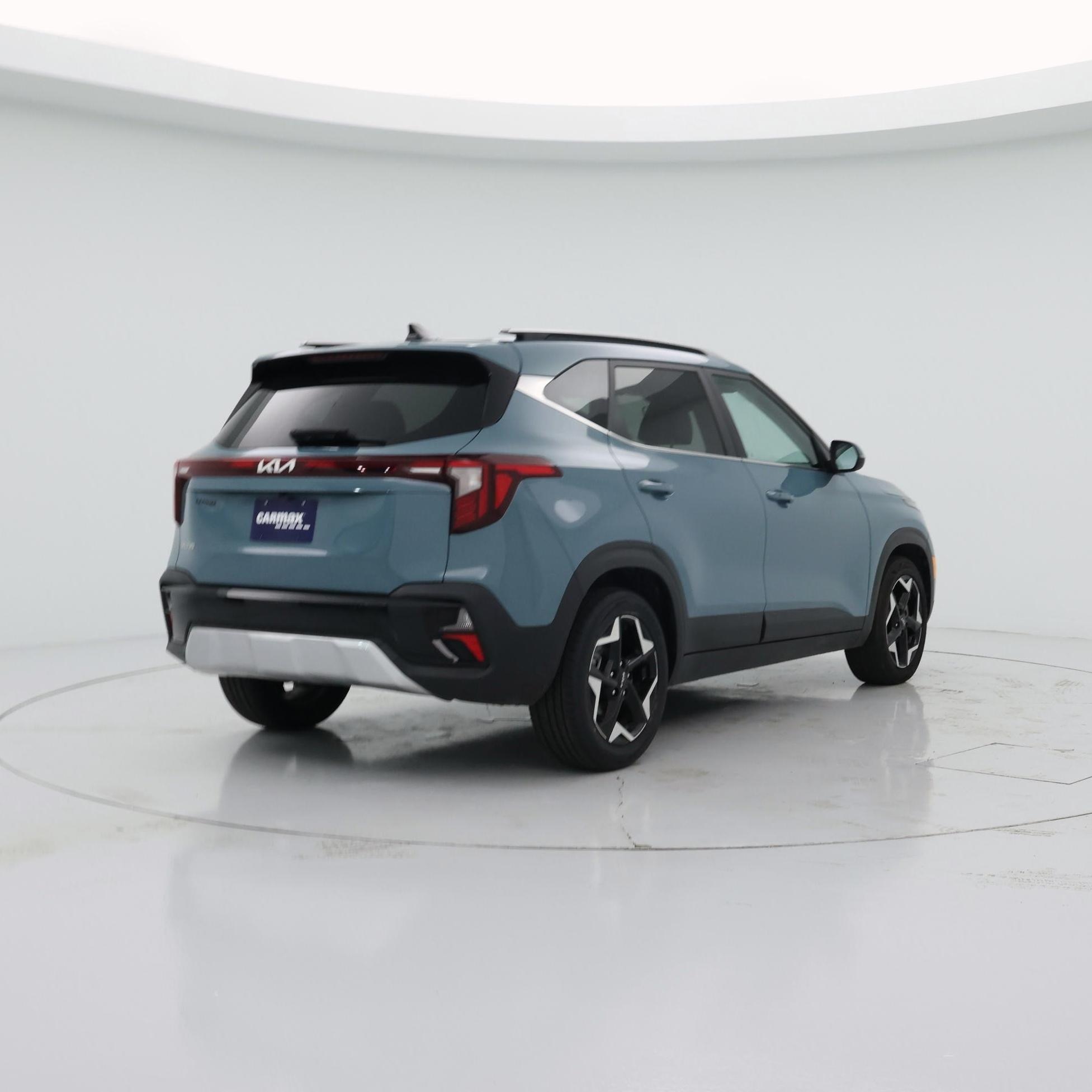 Thumbnail: 2024 Kia Seltos - 8