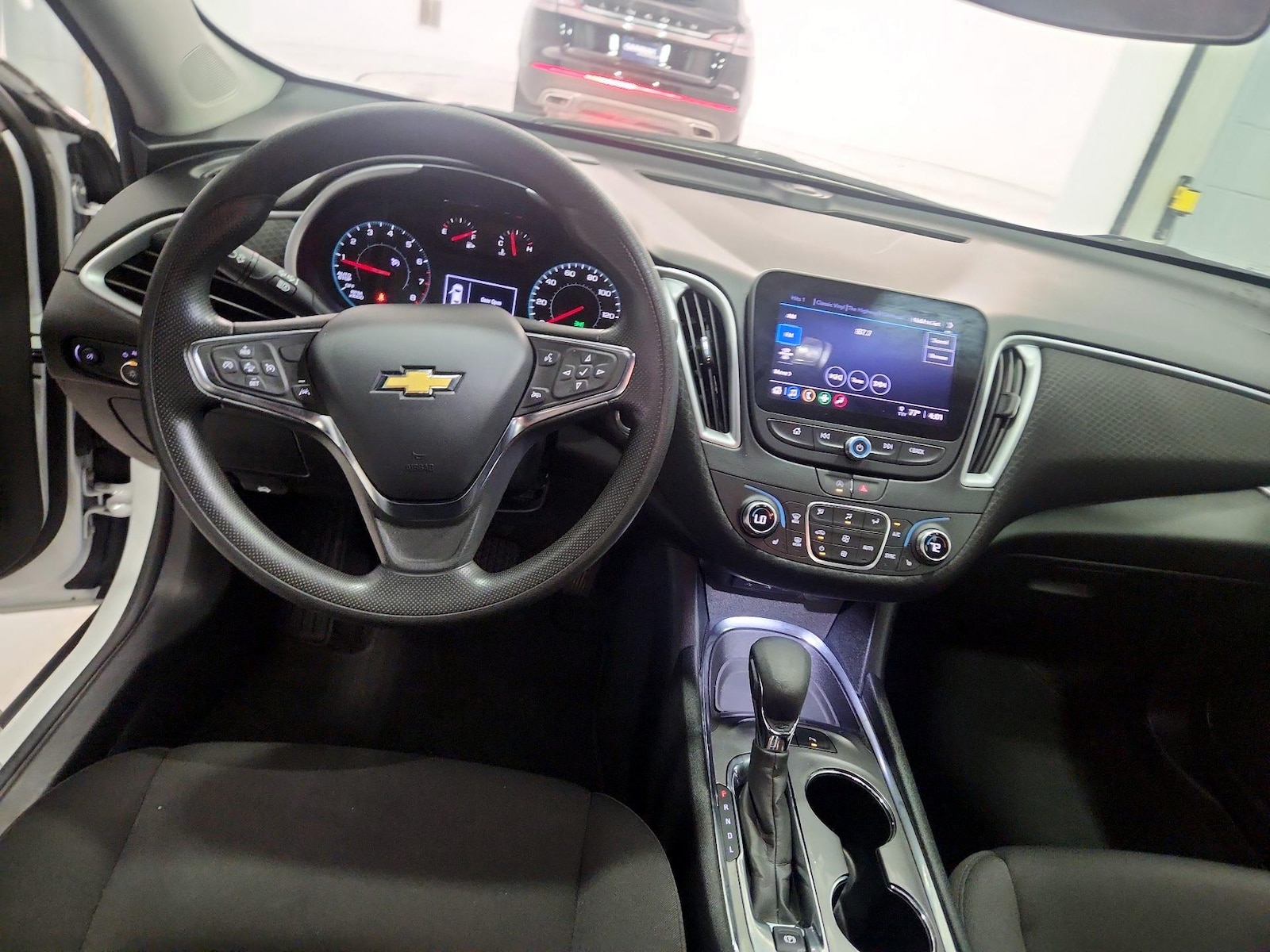 2023 Chevrolet Malibu 1LT - Photo 10