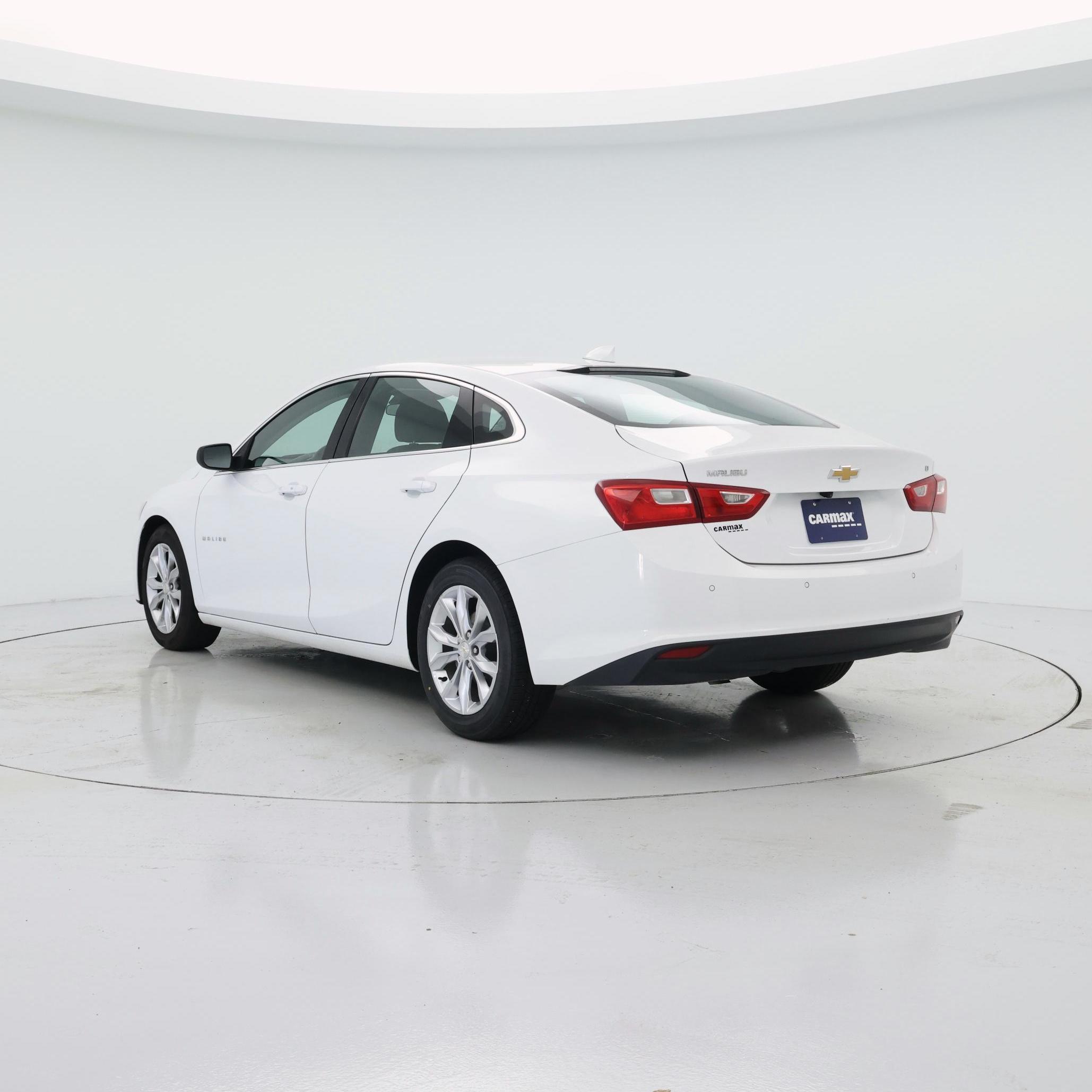 Thumbnail: 2023 Chevrolet Malibu - 2