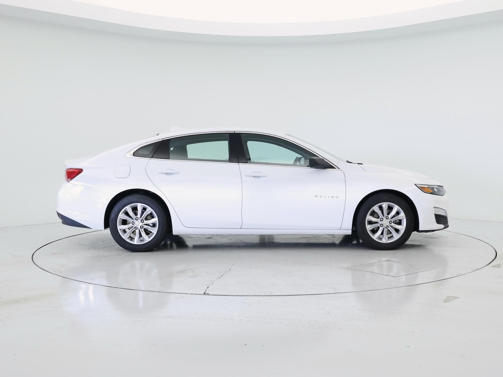 2023 Chevrolet Malibu 1LT - Photo 8