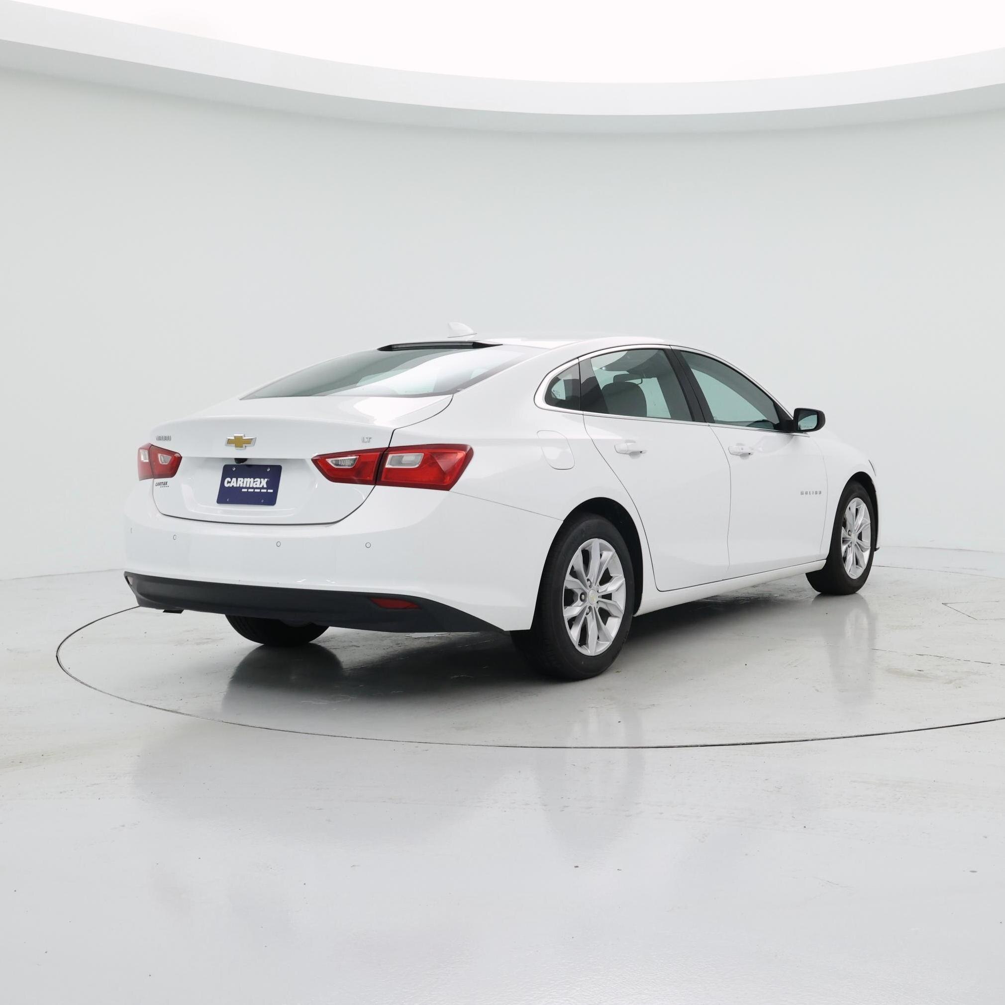 Thumbnail: 2023 Chevrolet Malibu - 8
