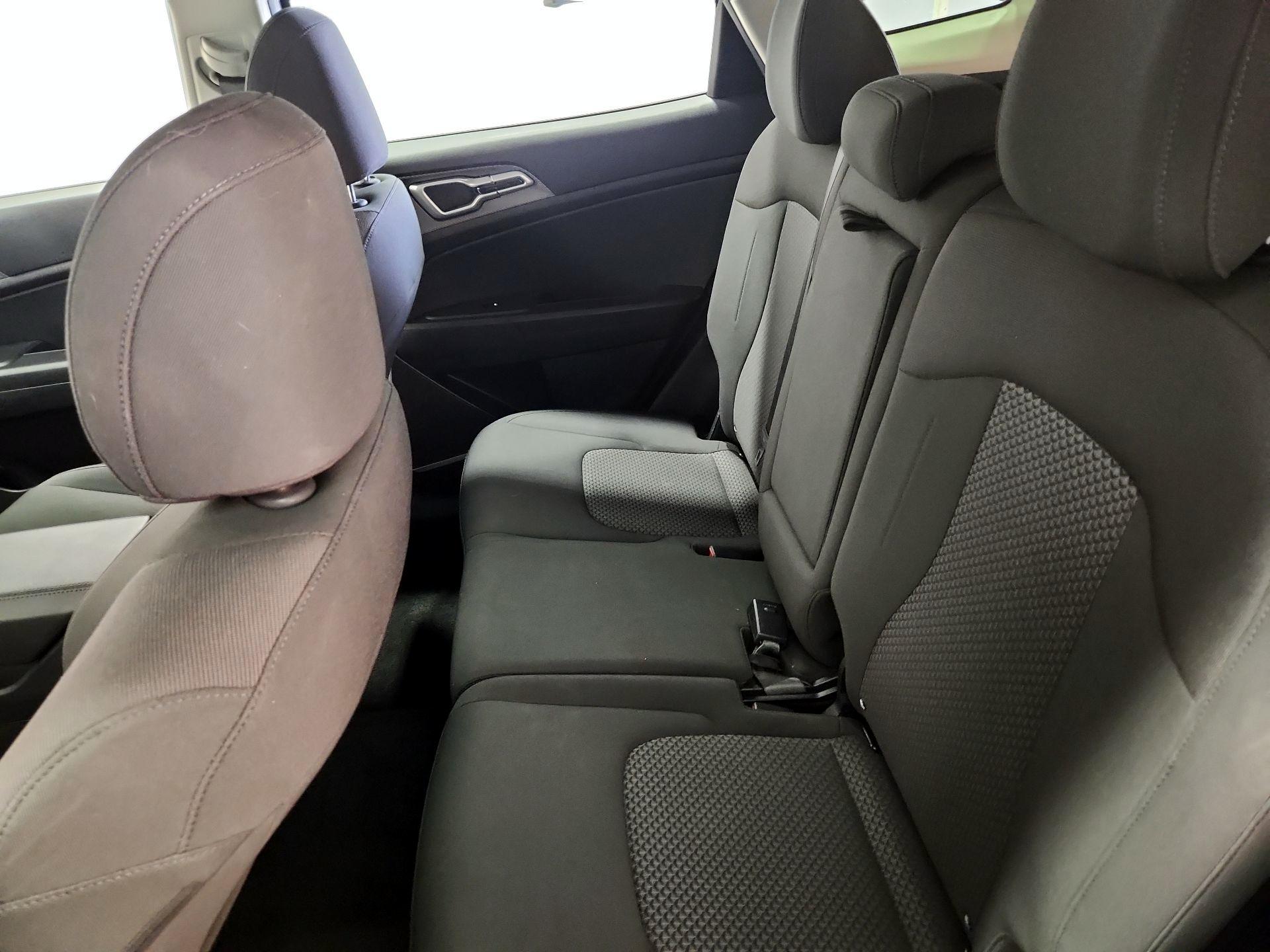 Thumbnail: 2024 Kia Sportage - 19