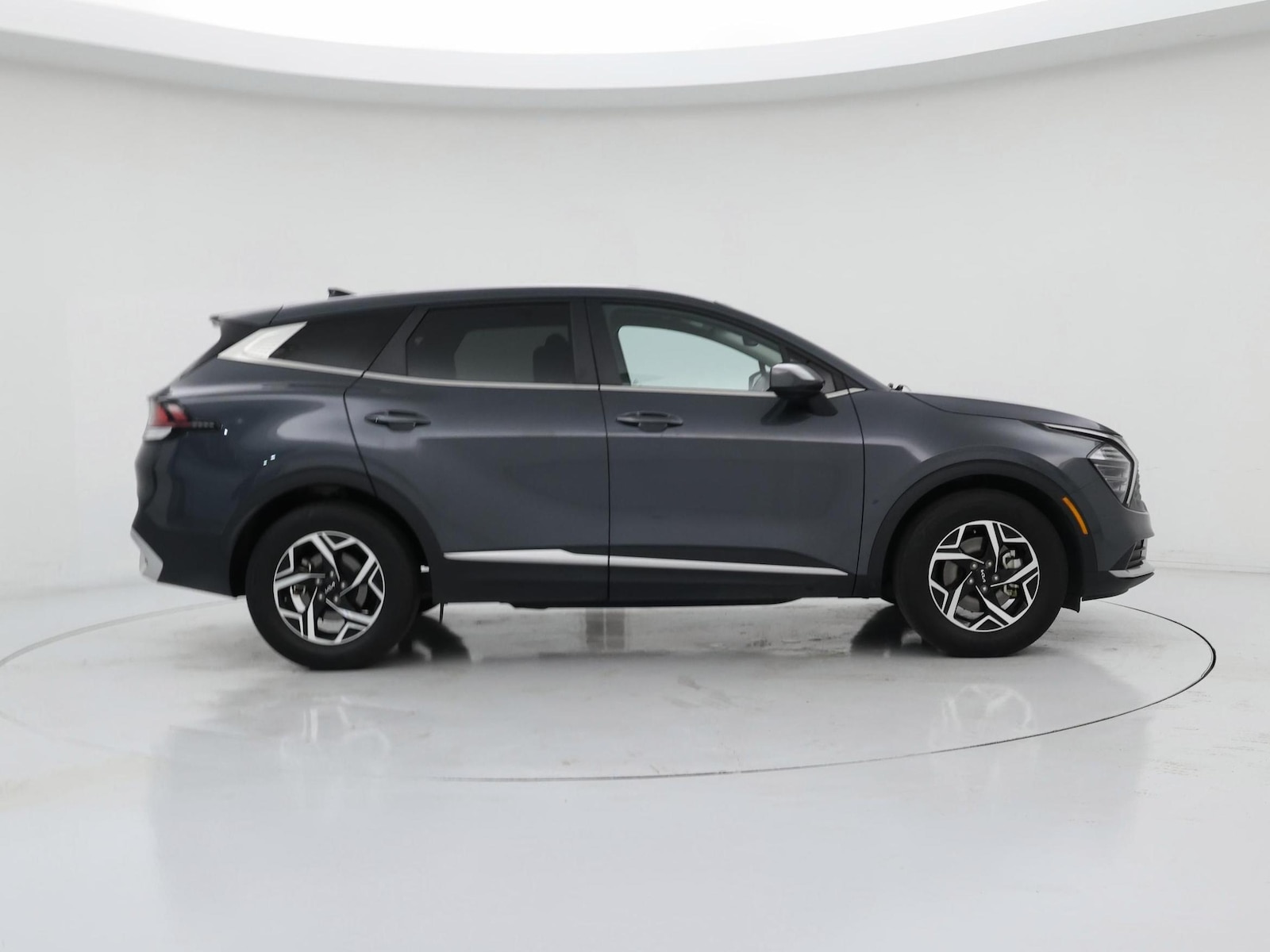 2024 Kia Sportage LX - Photo 8