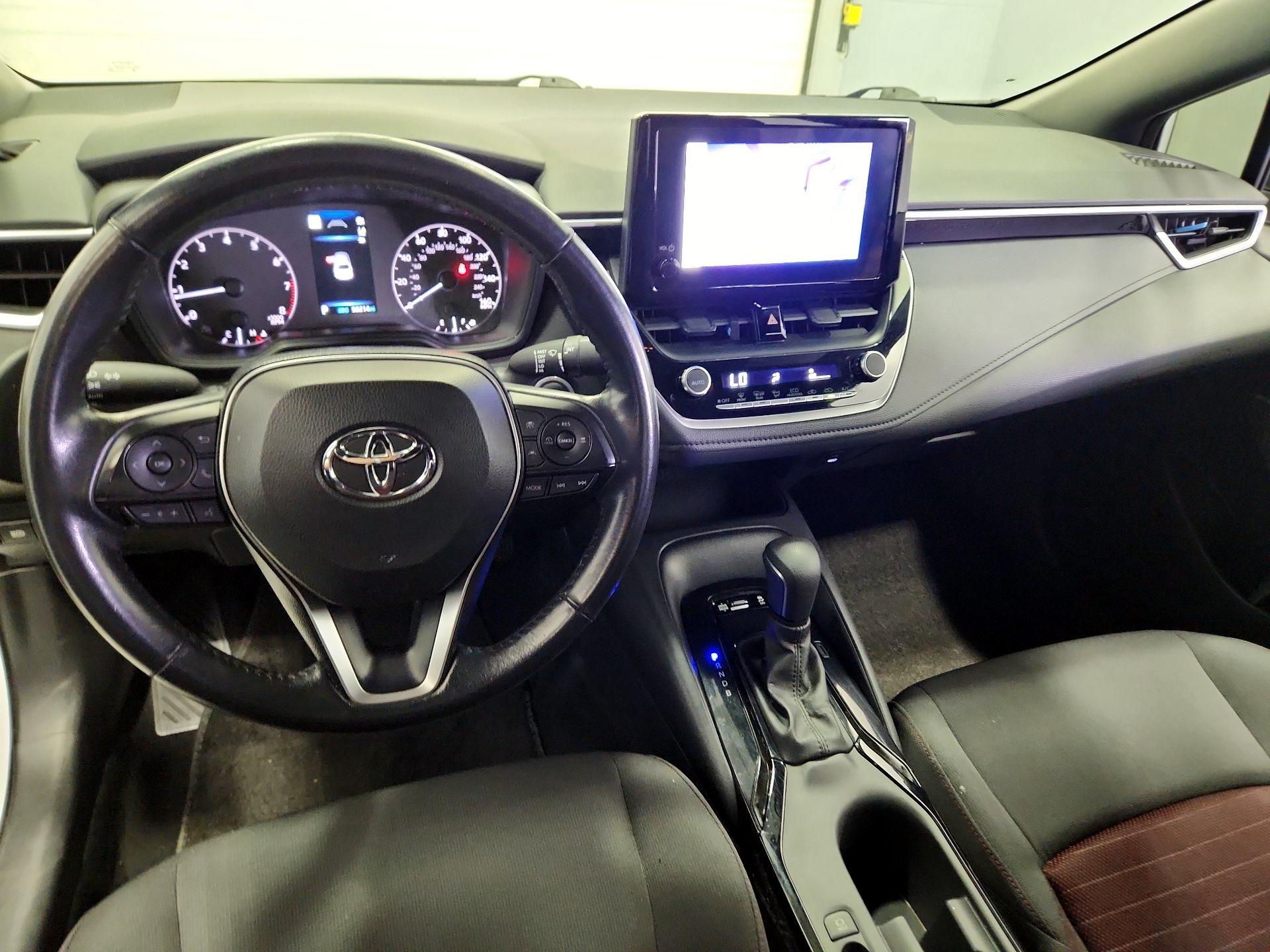 Thumbnail: 2023 Toyota Corolla - 9