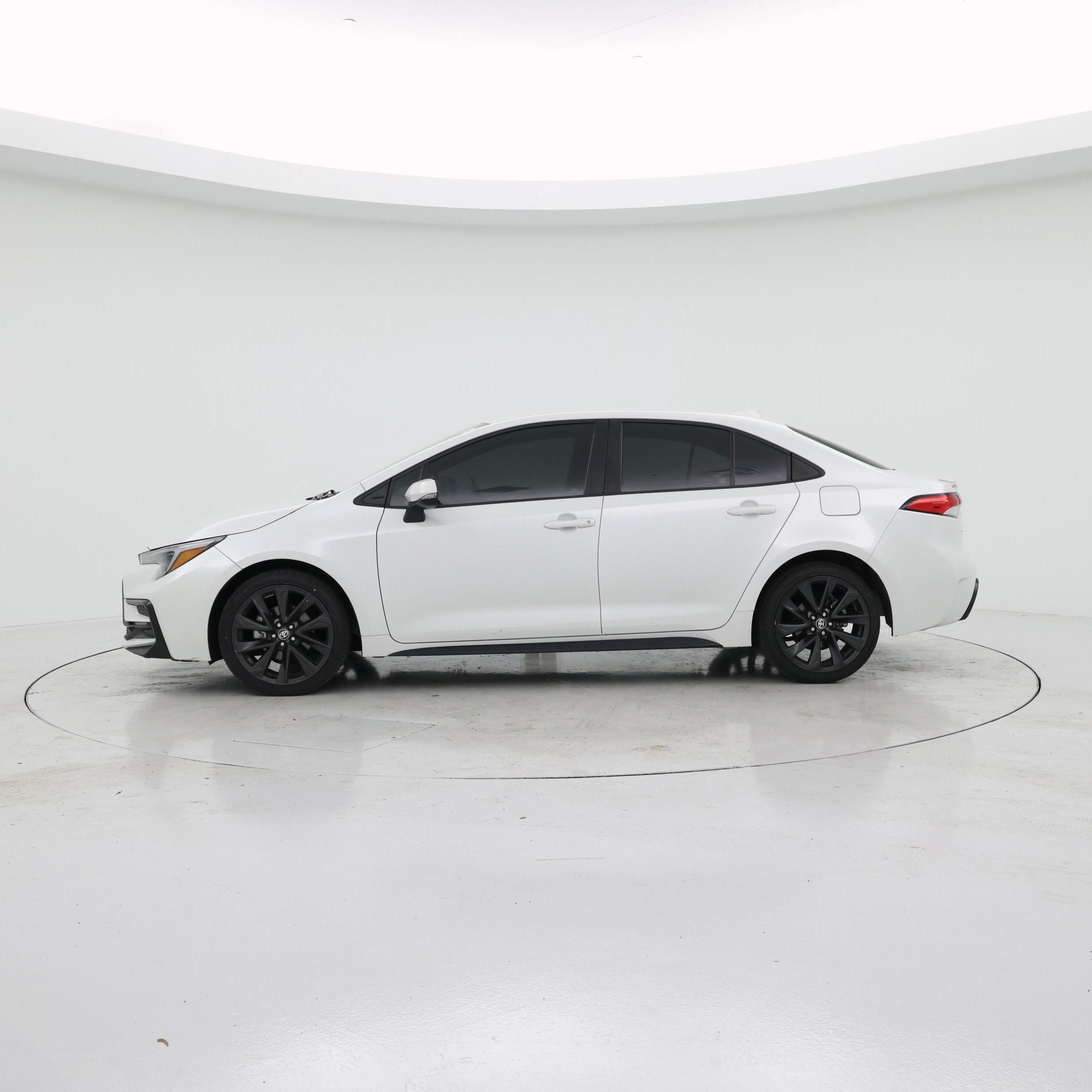 Thumbnail: 2023 Toyota Corolla - 3