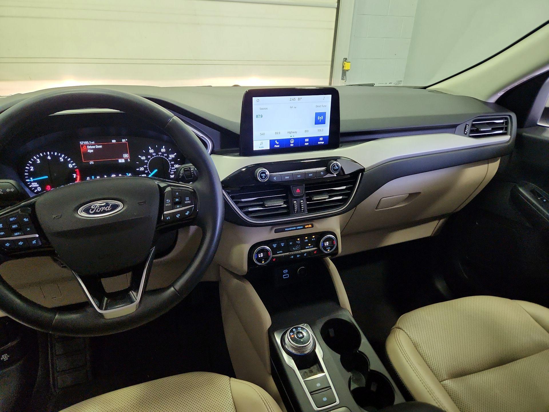 Thumbnail: 2021 Ford Escape - 9