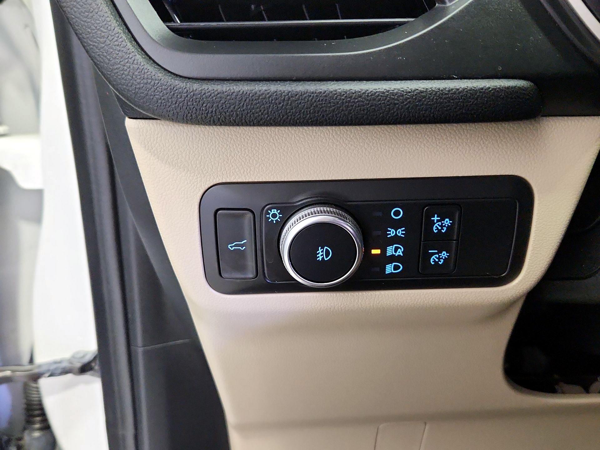 Thumbnail: 2021 Ford Escape - 13