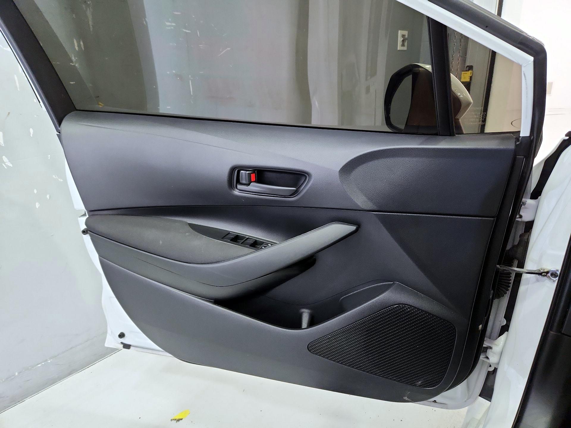 Thumbnail: 2023 Toyota Corolla - 12