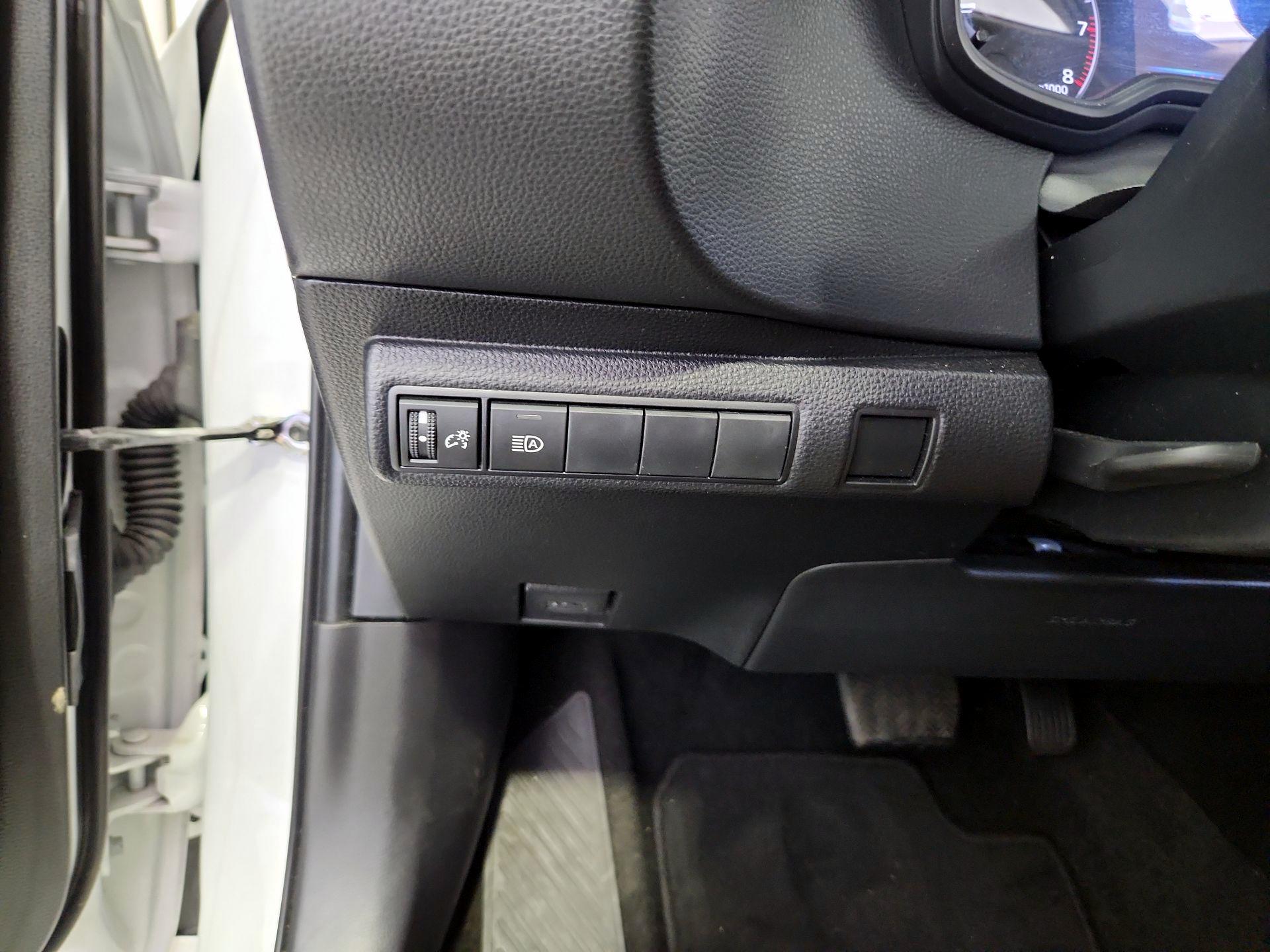 Thumbnail: 2023 Toyota Corolla - 13