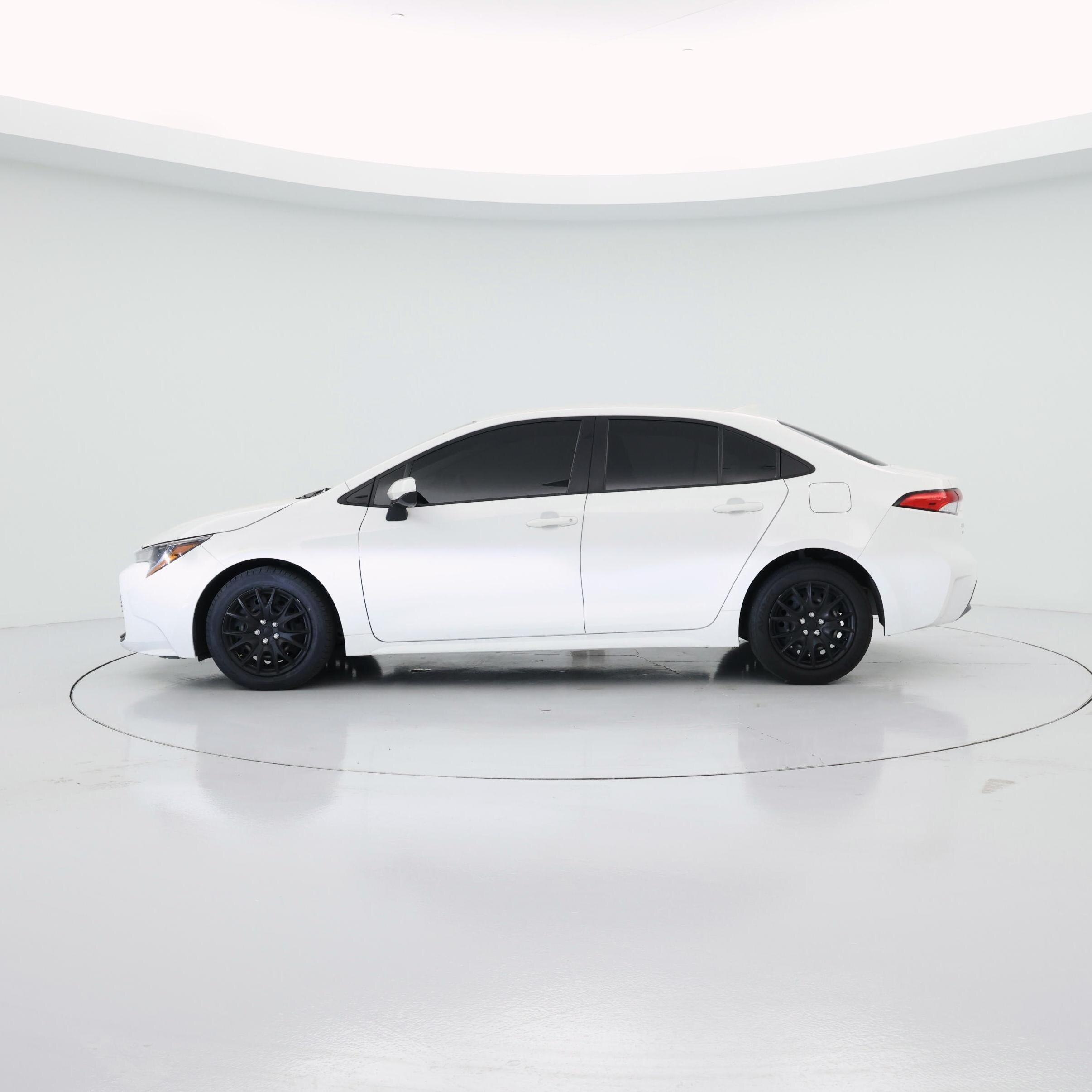 Thumbnail: 2023 Toyota Corolla - 3