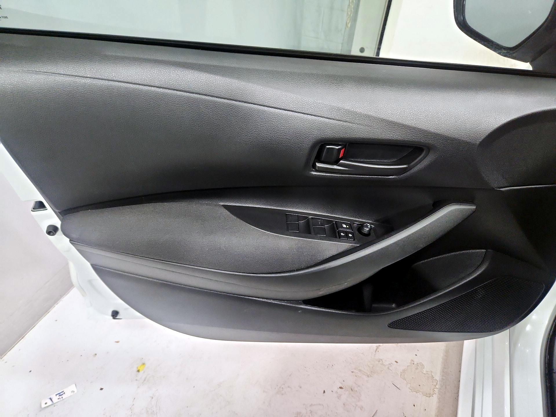 Thumbnail: 2025 Toyota Corolla - 12