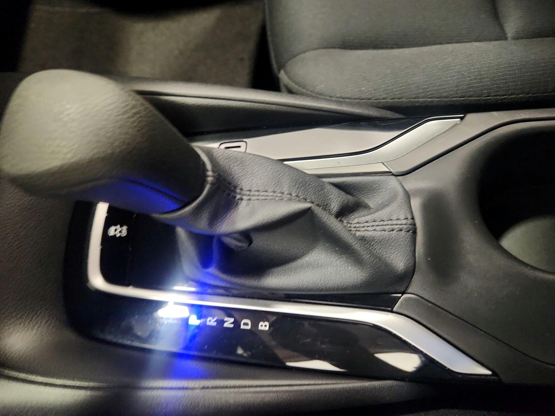 Thumbnail: 2025 Toyota Corolla - 17