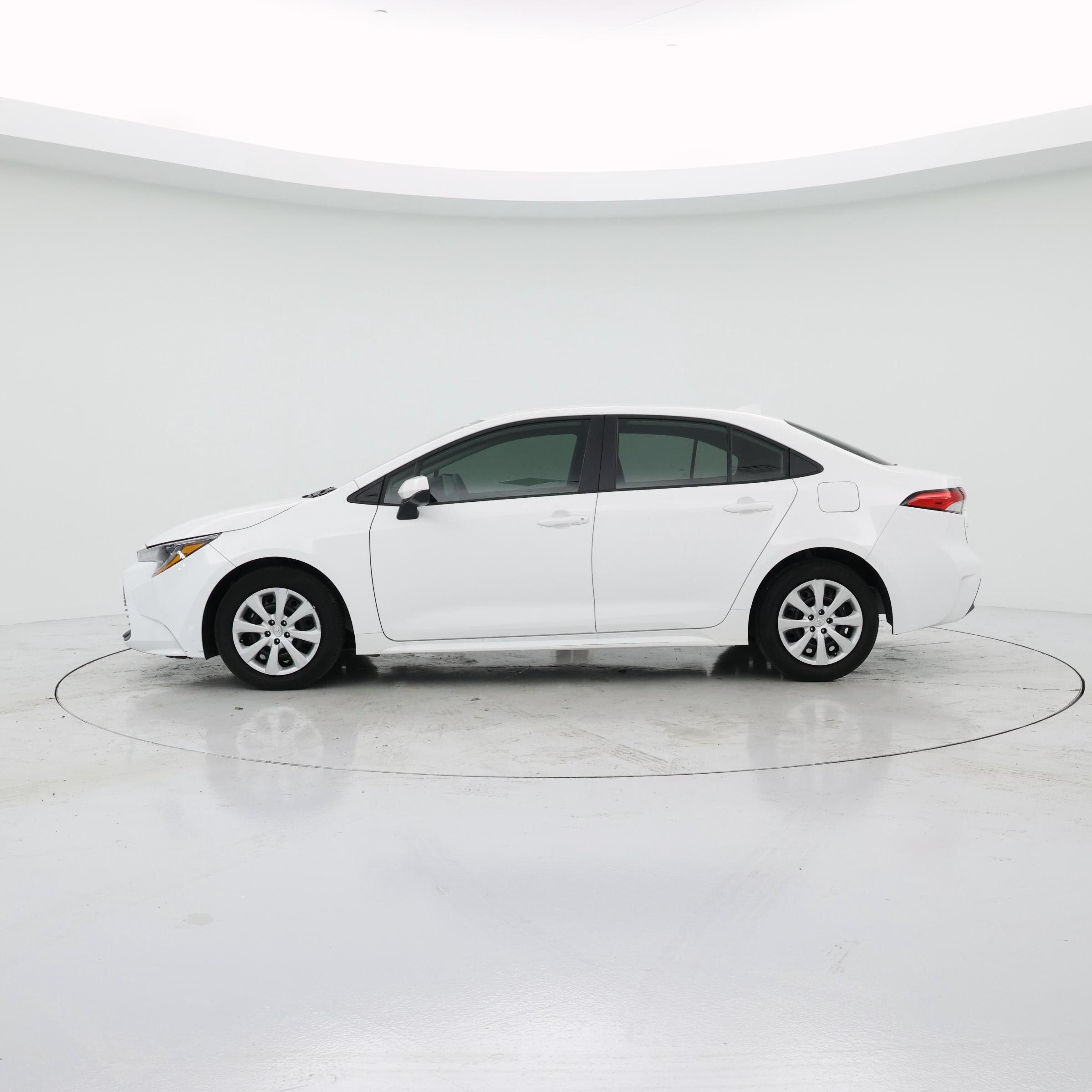 Thumbnail: 2025 Toyota Corolla - 3