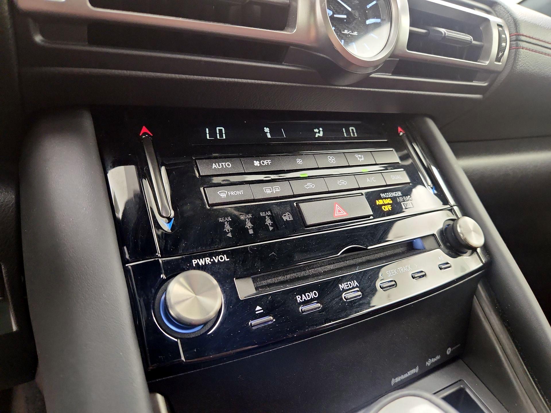 Thumbnail: 2022 Lexus IS - 16