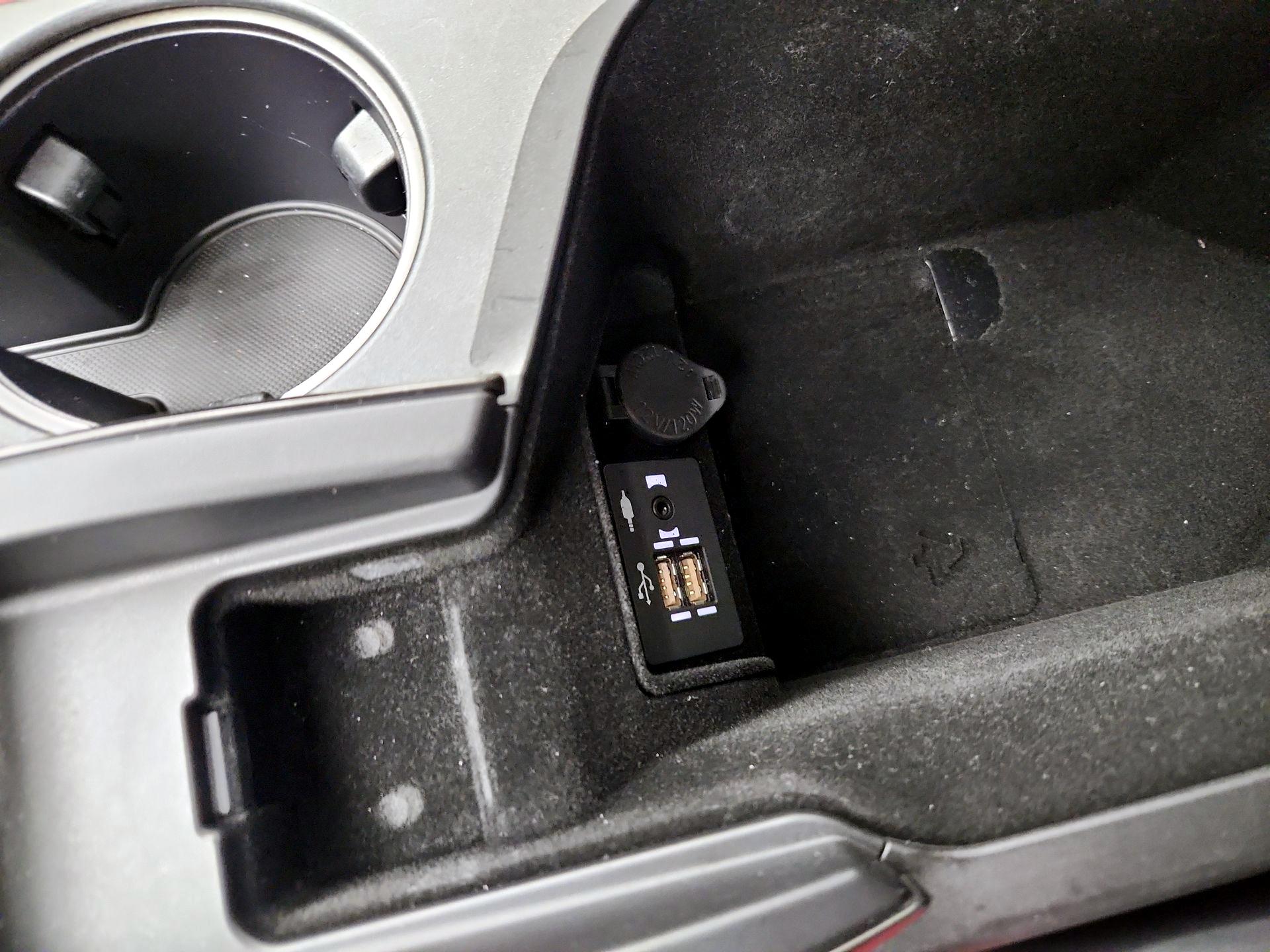 Thumbnail: 2022 Lexus IS - 18