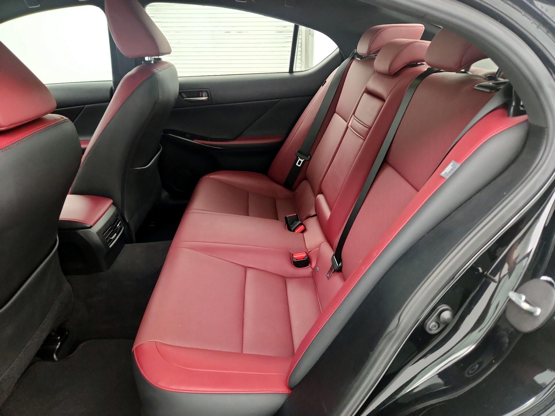 Thumbnail: 2022 Lexus IS - 19