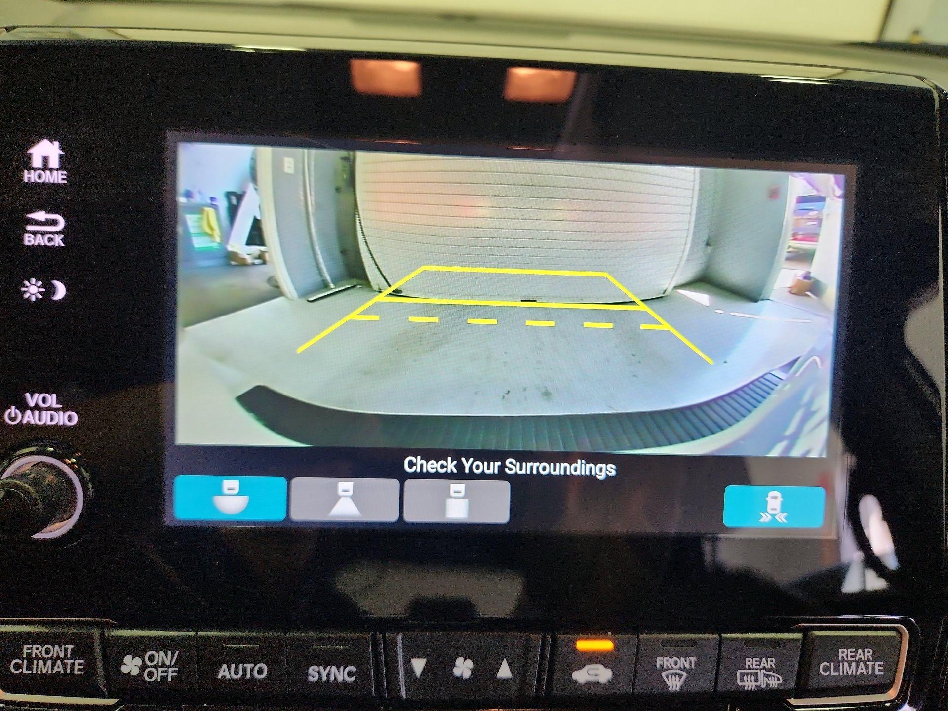 Thumbnail: 2023 Honda Odyssey - 14