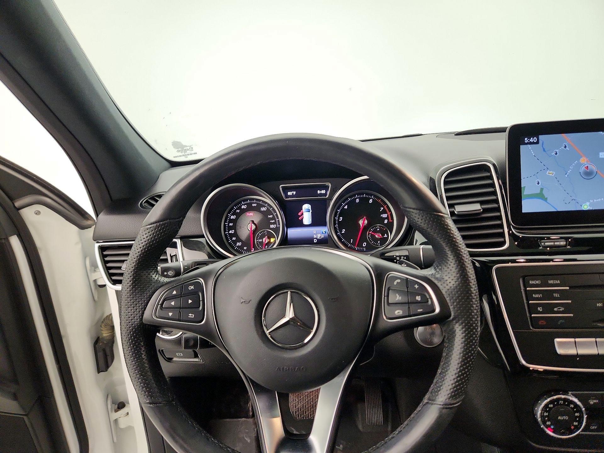 Thumbnail: 2018 Mercedes-Benz GLE - 10