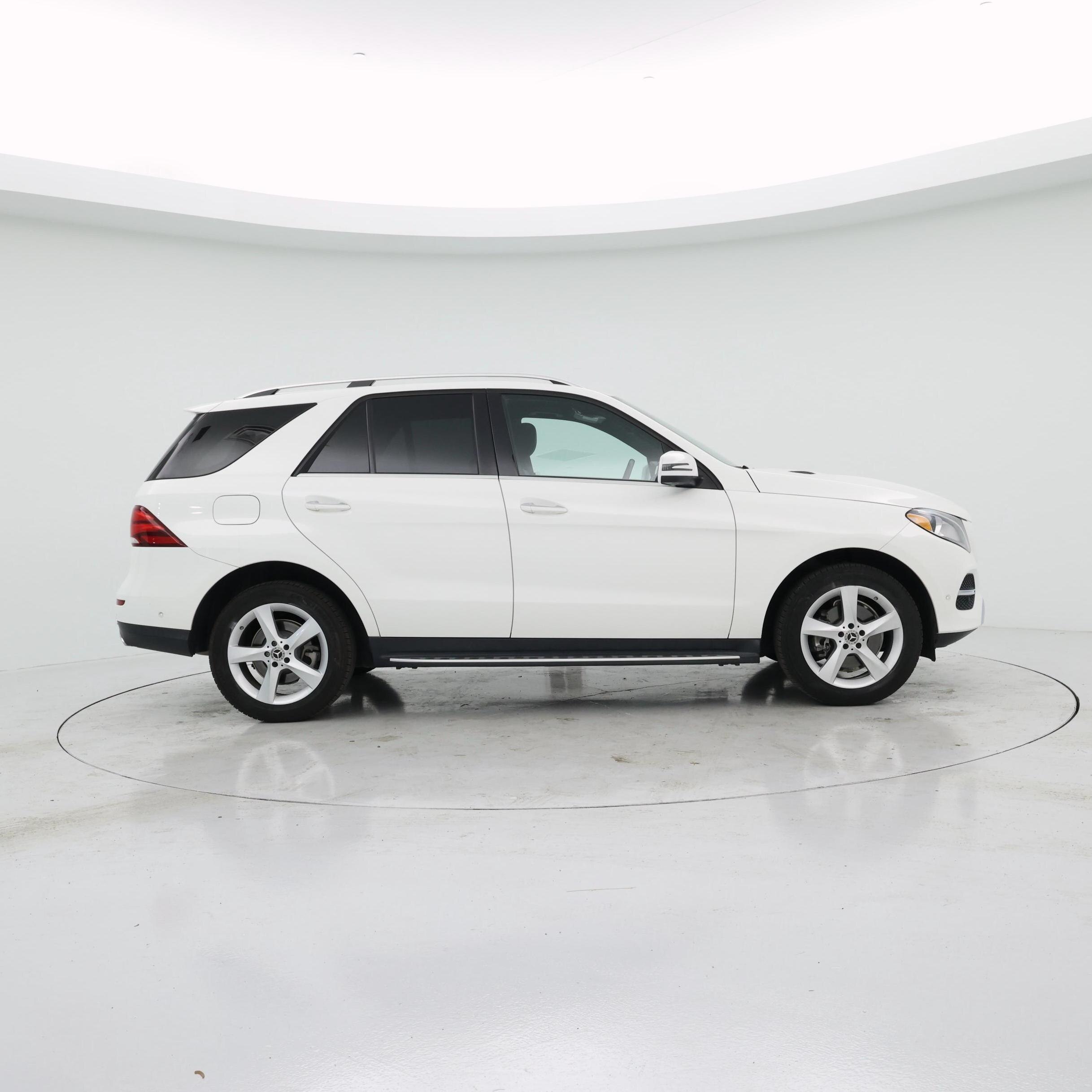 Thumbnail: 2018 Mercedes-Benz GLE - 7