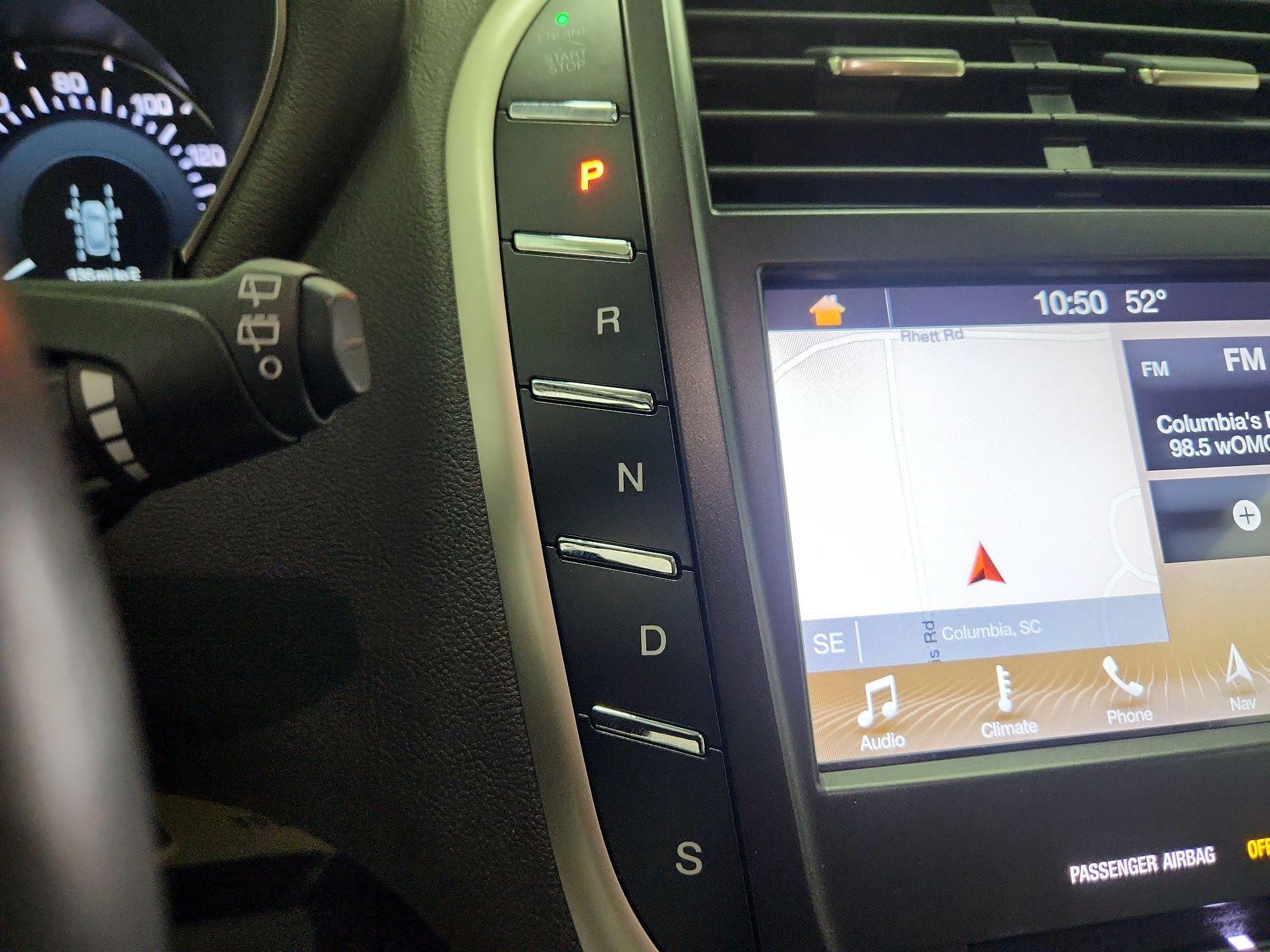 Thumbnail: 2019 Lincoln MKC - 17