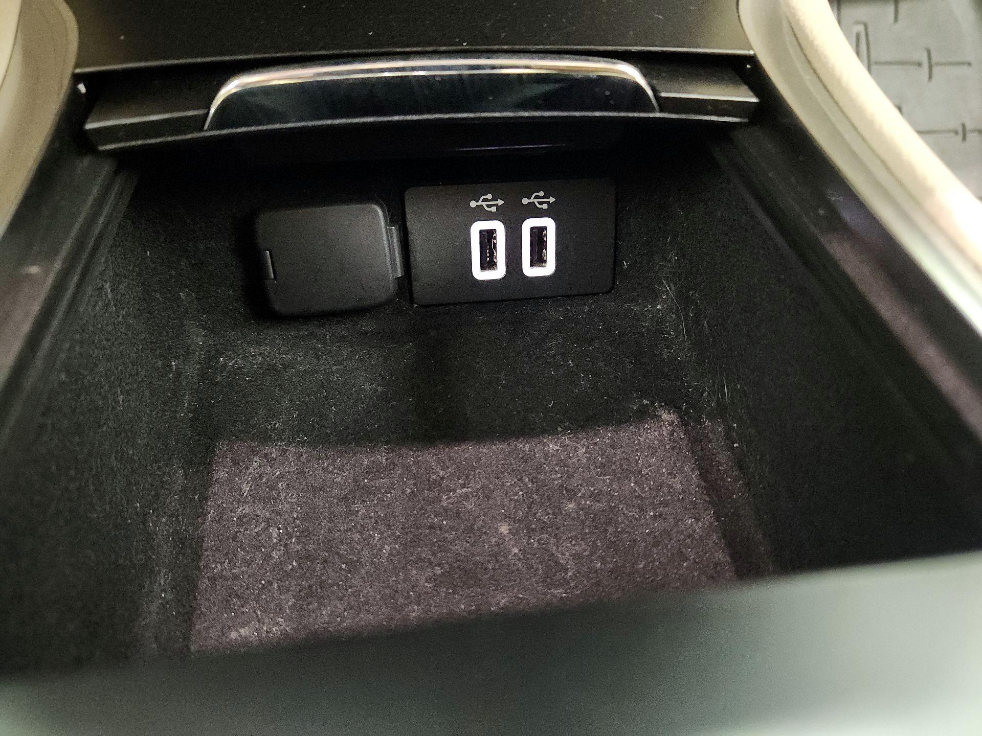 Thumbnail: 2019 Lincoln MKC - 18